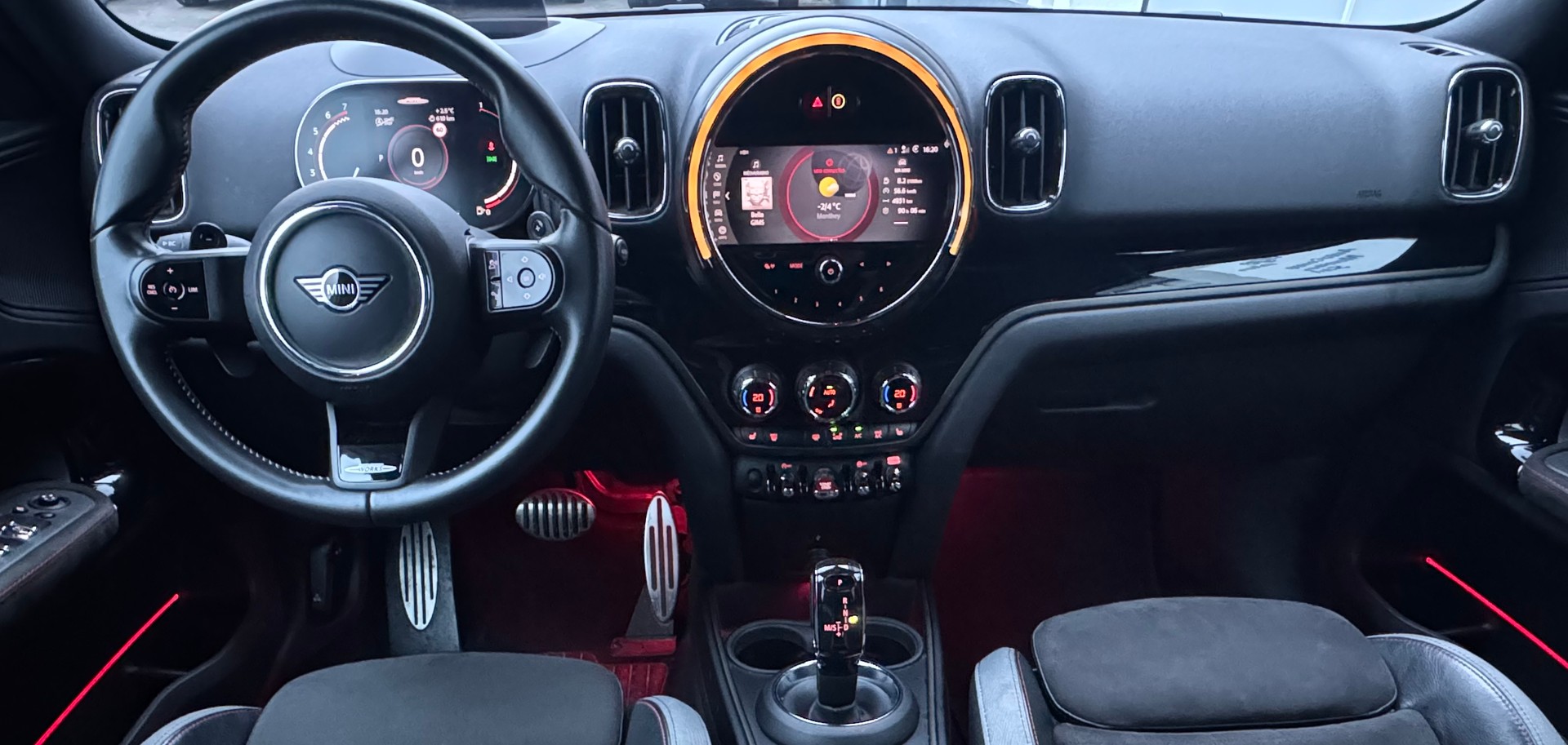 MINI Countryman John Cooper Works ALL4 Steptronic-image-9