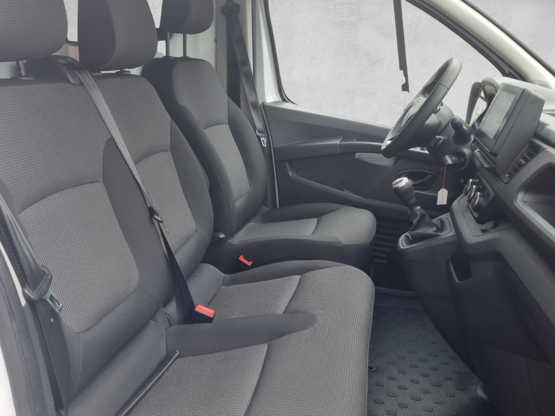 RENAULT Trafic Kastenwagen 3.0 t L1 H1 2.0 dCi Advance-image-11