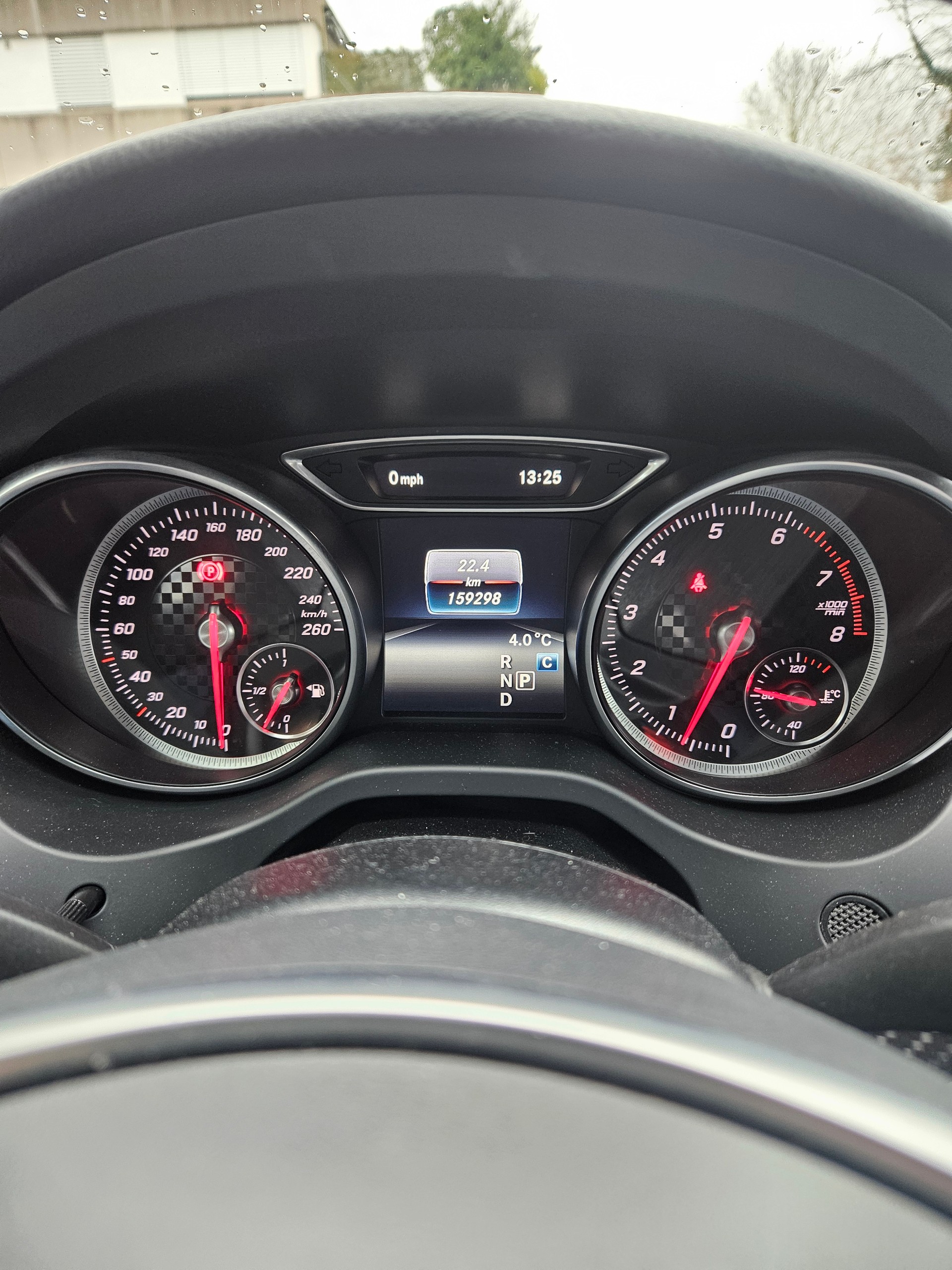 MERCEDES-BENZ A 180 AMG Line 7G-DCT-image-2