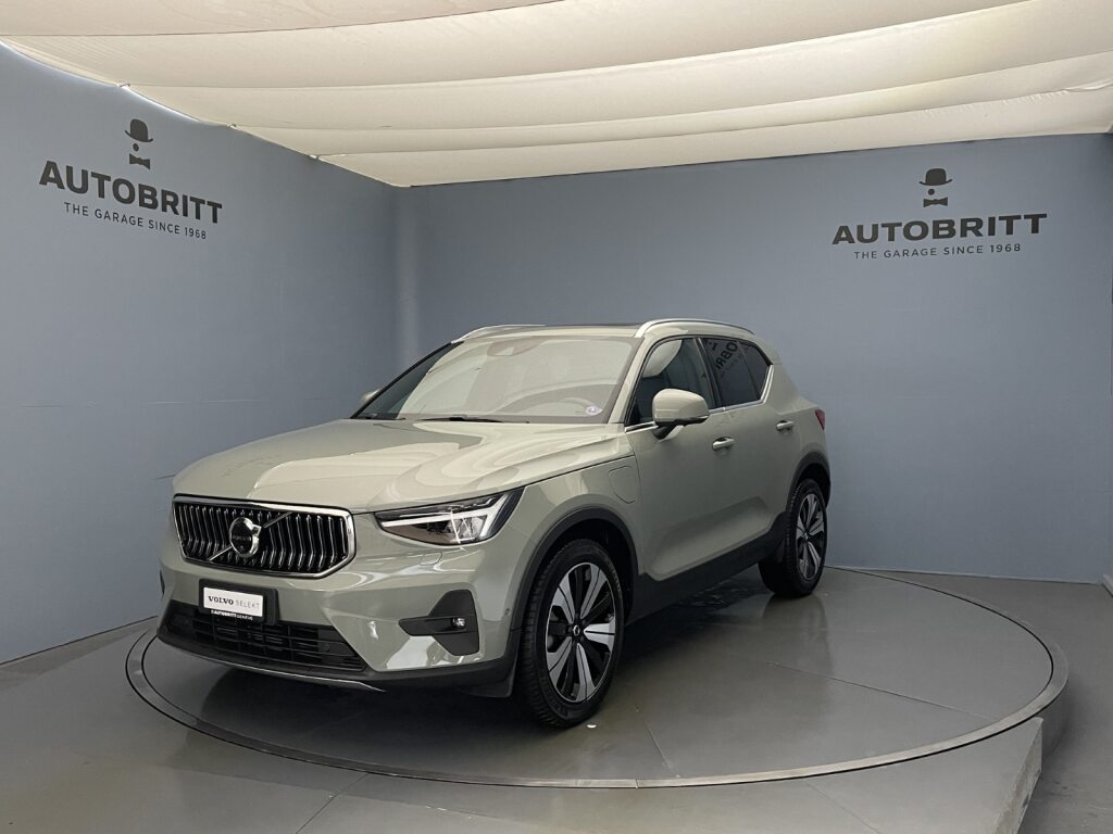 VOLVO XC40 1.5 T4 PiH Ultimate Bright-image-0
