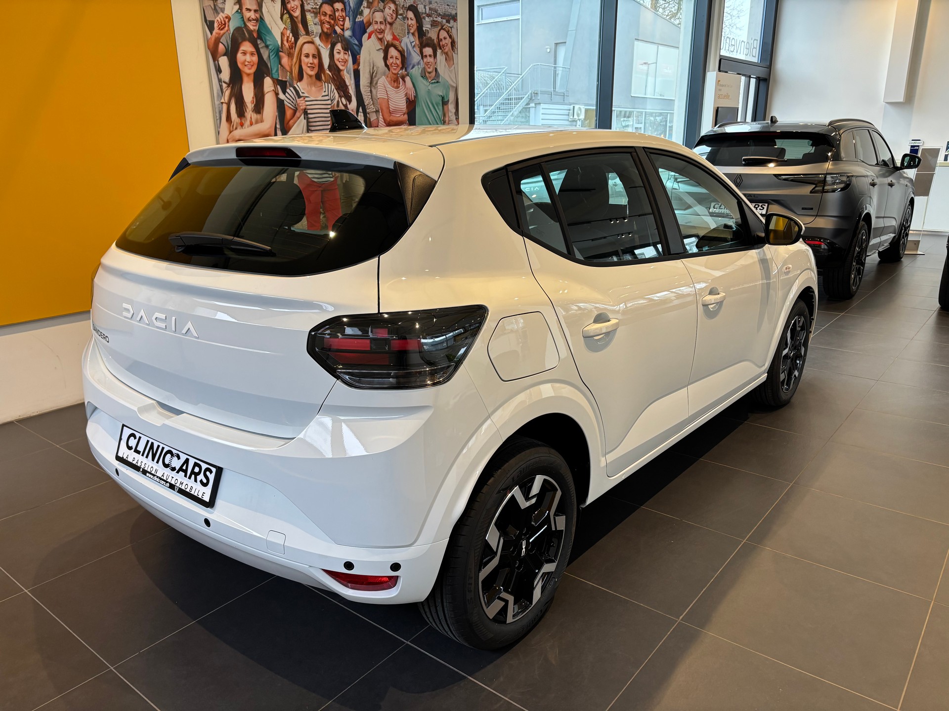 DACIA Sandero TCe 100 Journey-image-4