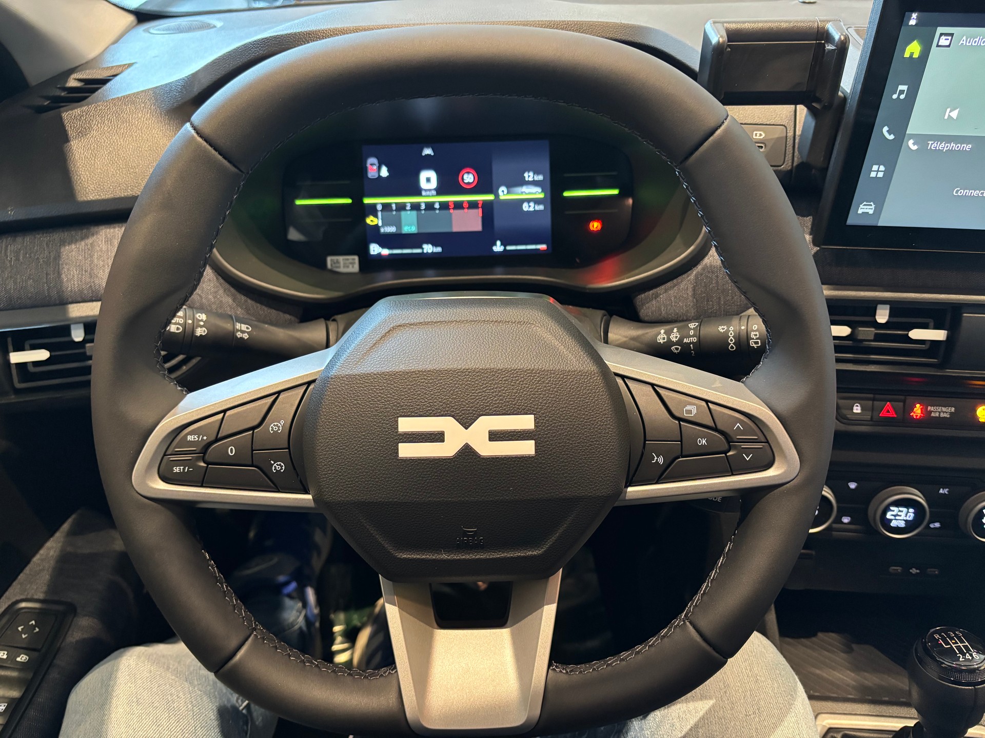 DACIA Sandero TCe 100 Journey-image-11