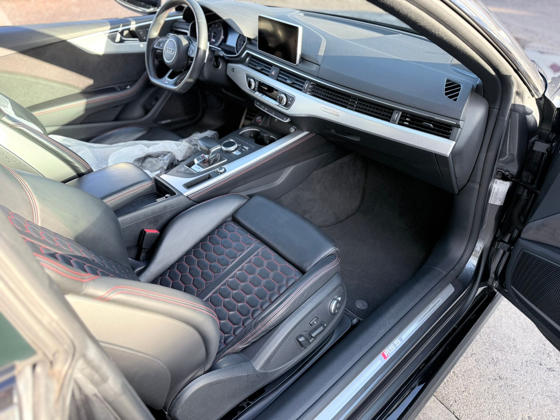 AUDI RS5 Coupé 2.9 TFSI quattro tiptronic-image-18