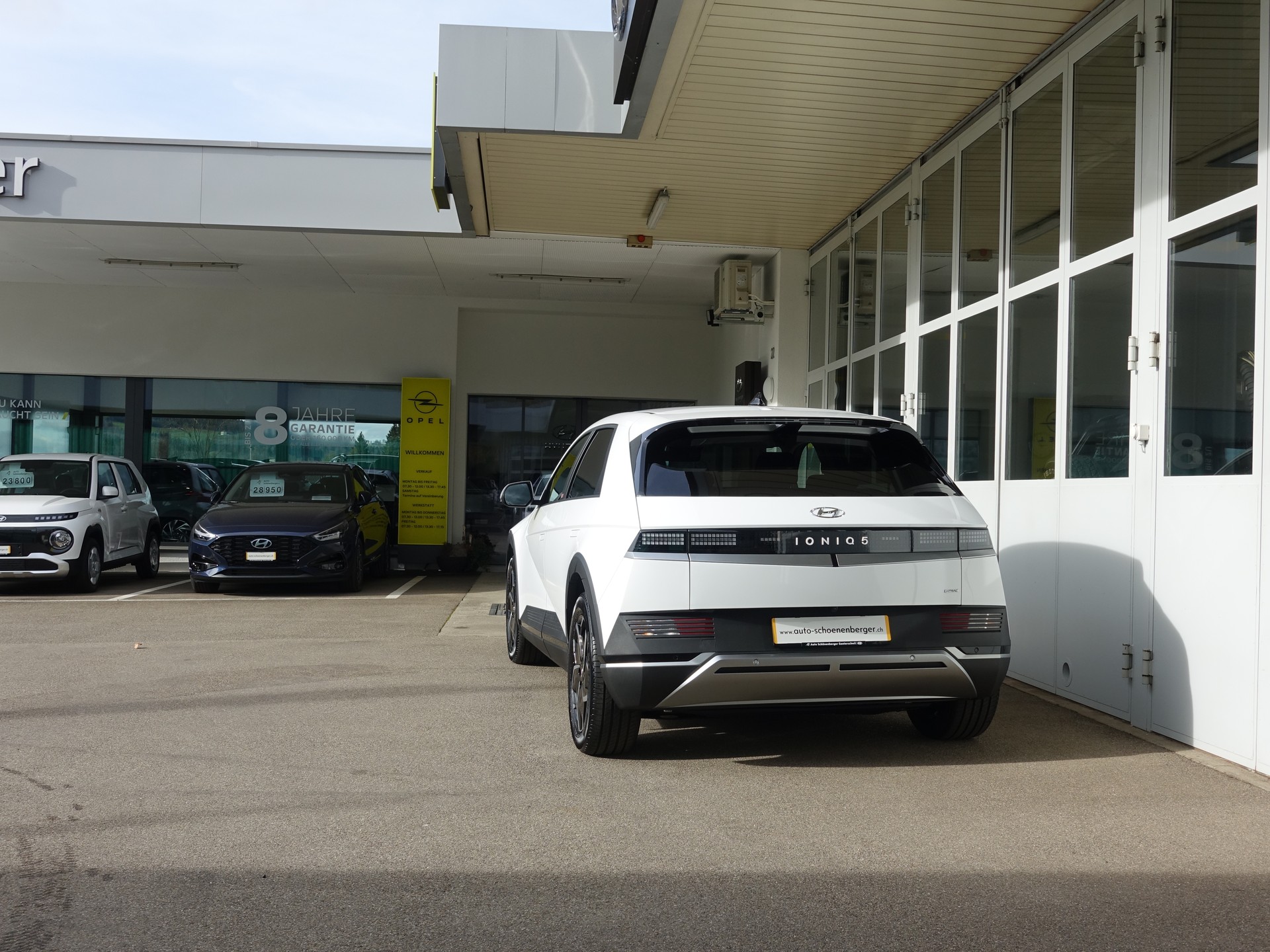 HYUNDAI Ioniq 5 77kW Origo 4WD-image-23