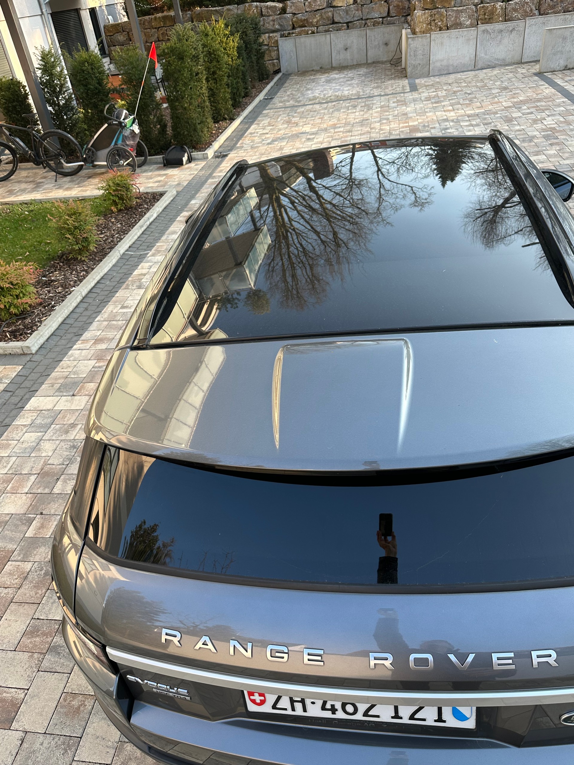 LAND ROVER Range Rover Evoque 2.0 TD4 HSE AT9-image-2