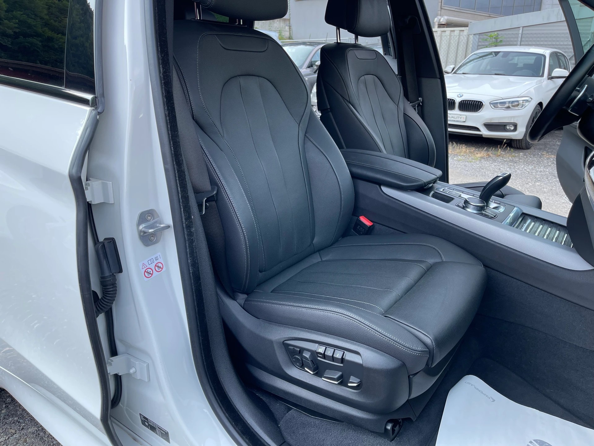 BMW X5 xDrive 40e iPerformance Pure M Sport Steptronic-image-10
