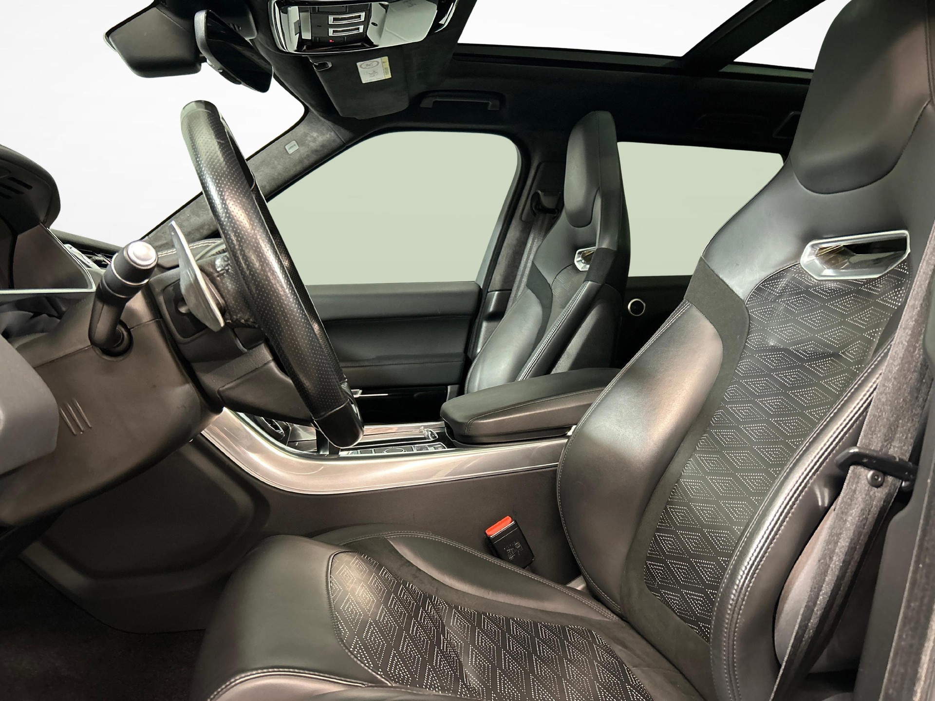 LAND ROVER Range Rover Sport 5.0 V8 SC SVR-image-2