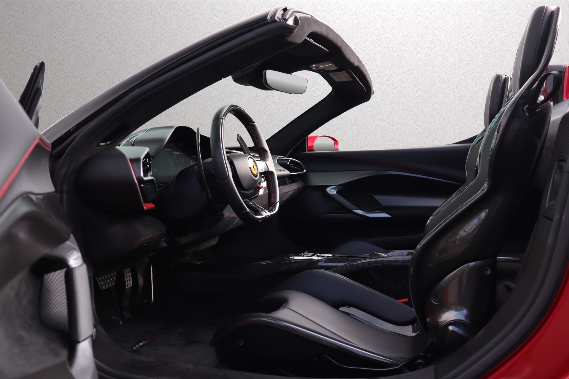 FERRARI 296 GTS-image-3