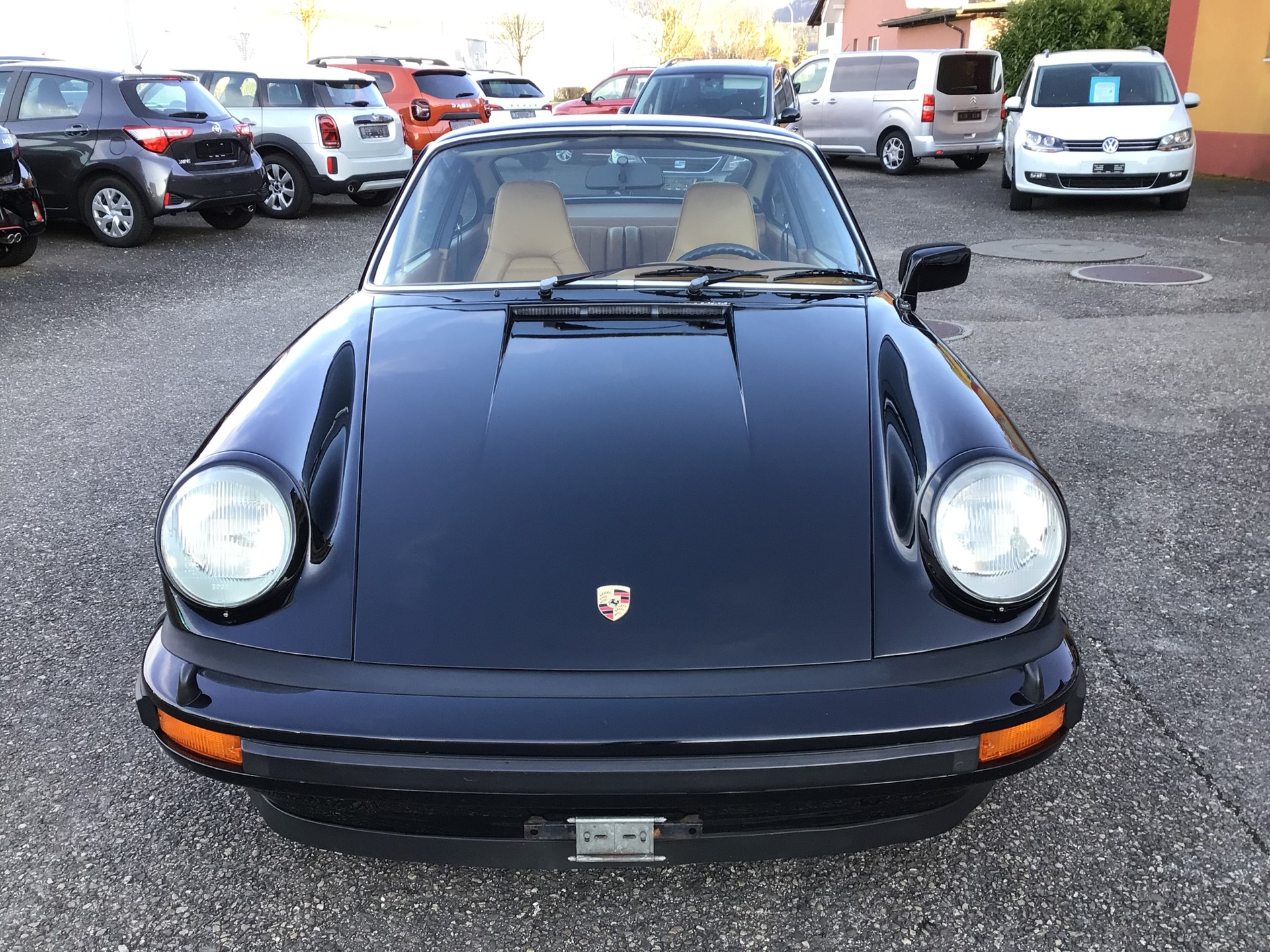 PORSCHE 911 Carrera 3.0-image-1