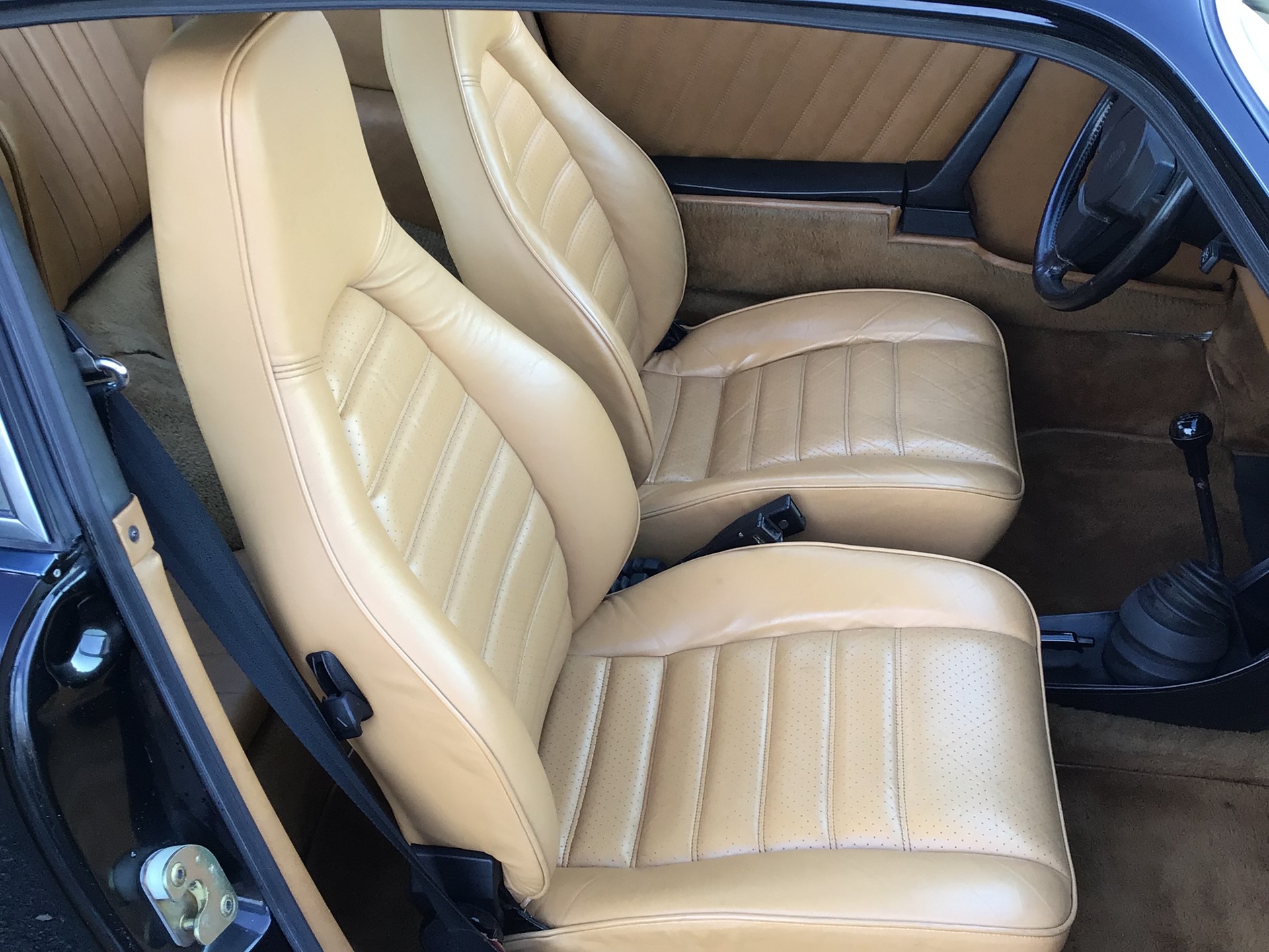 PORSCHE 911 Carrera 3.0-image-9