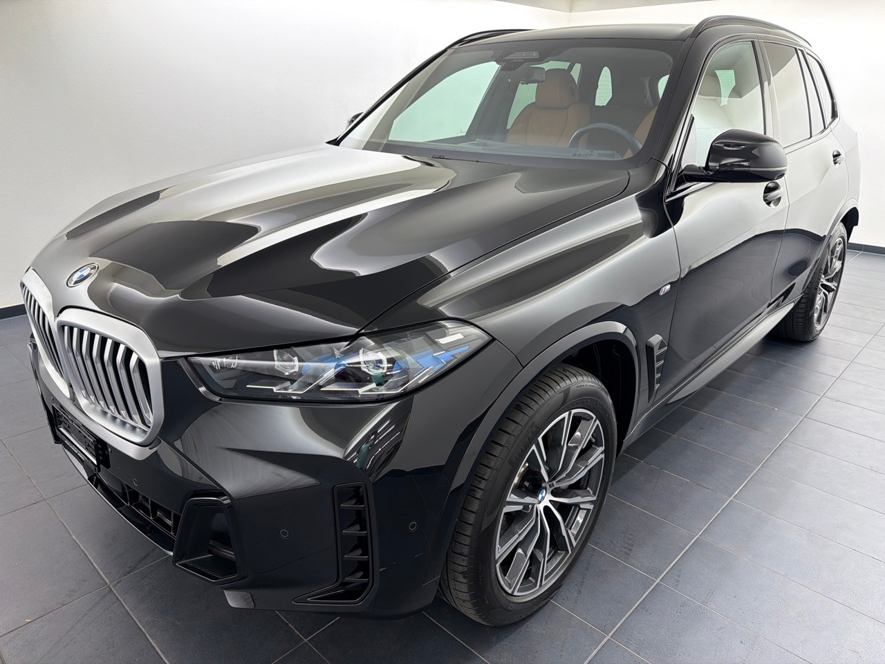 BMW X5 xDr 48V 30d M Sport-image-0