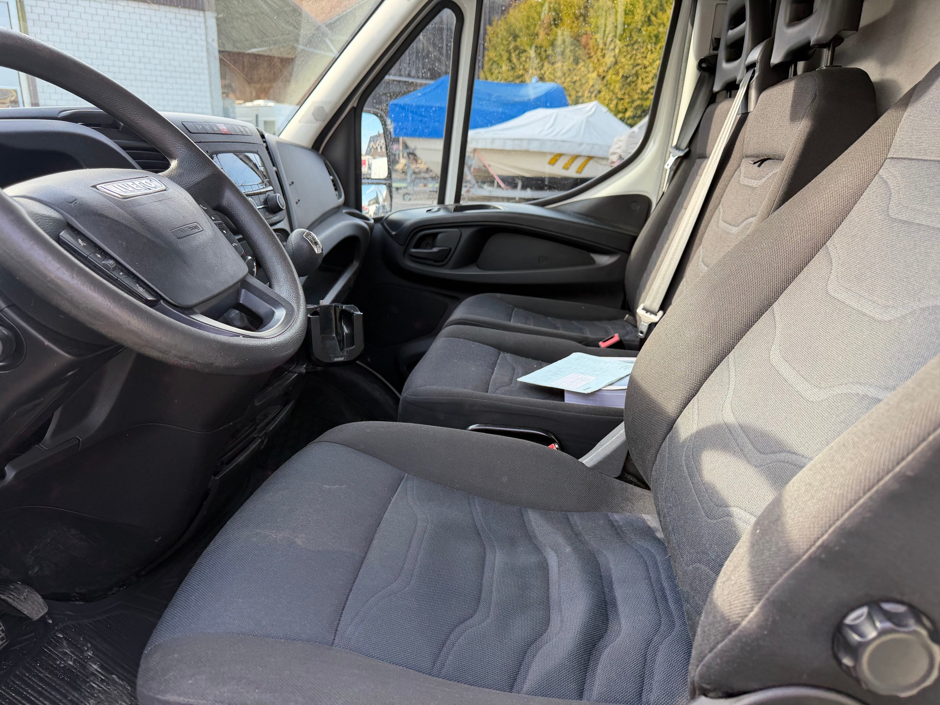 IVECO 35 S 18-image-2