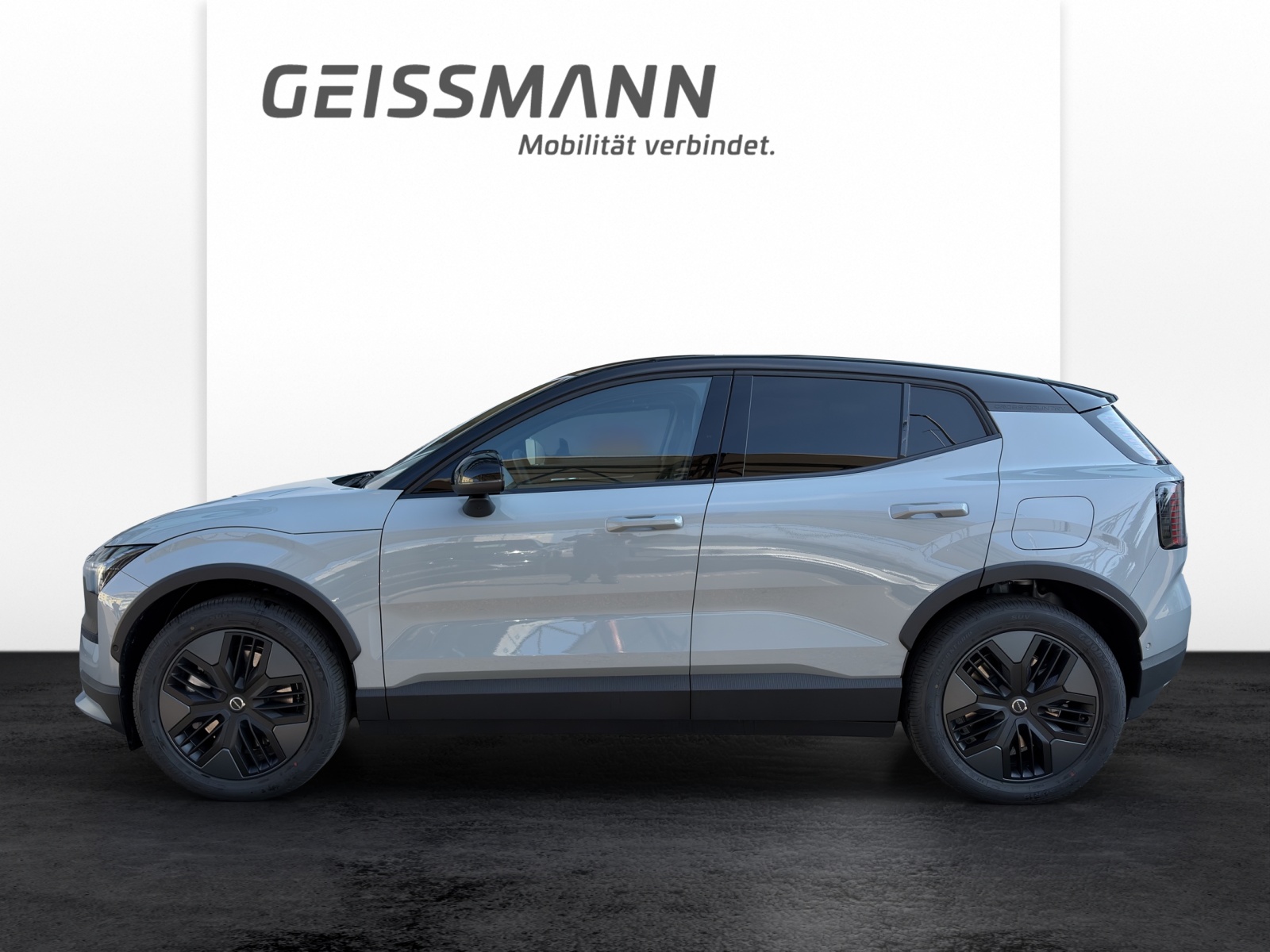 VOLVO EX30 CC E60 Twin Performance AWD-image-4
