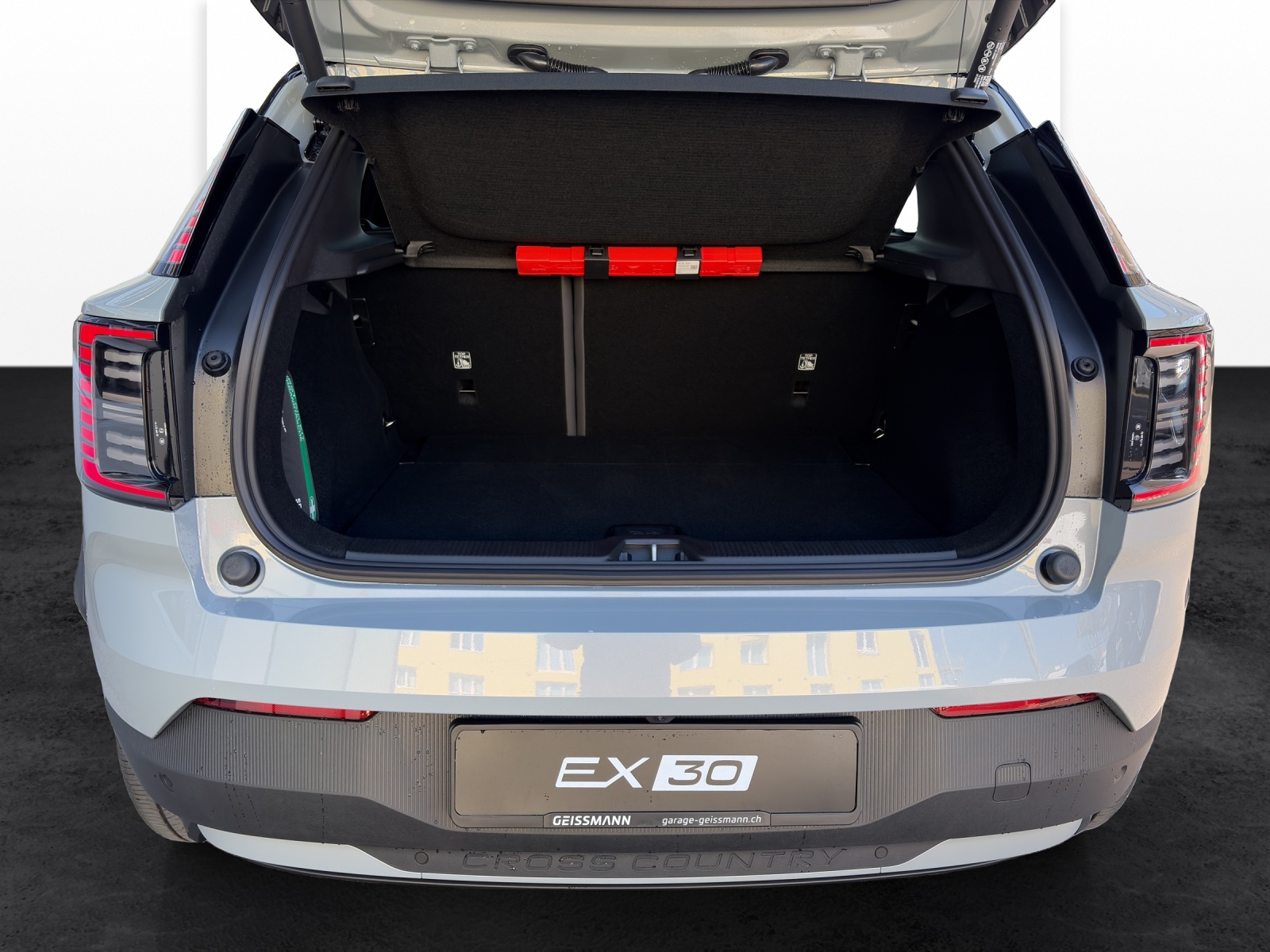 VOLVO EX30 CC E60 Twin Performance AWD-image-18