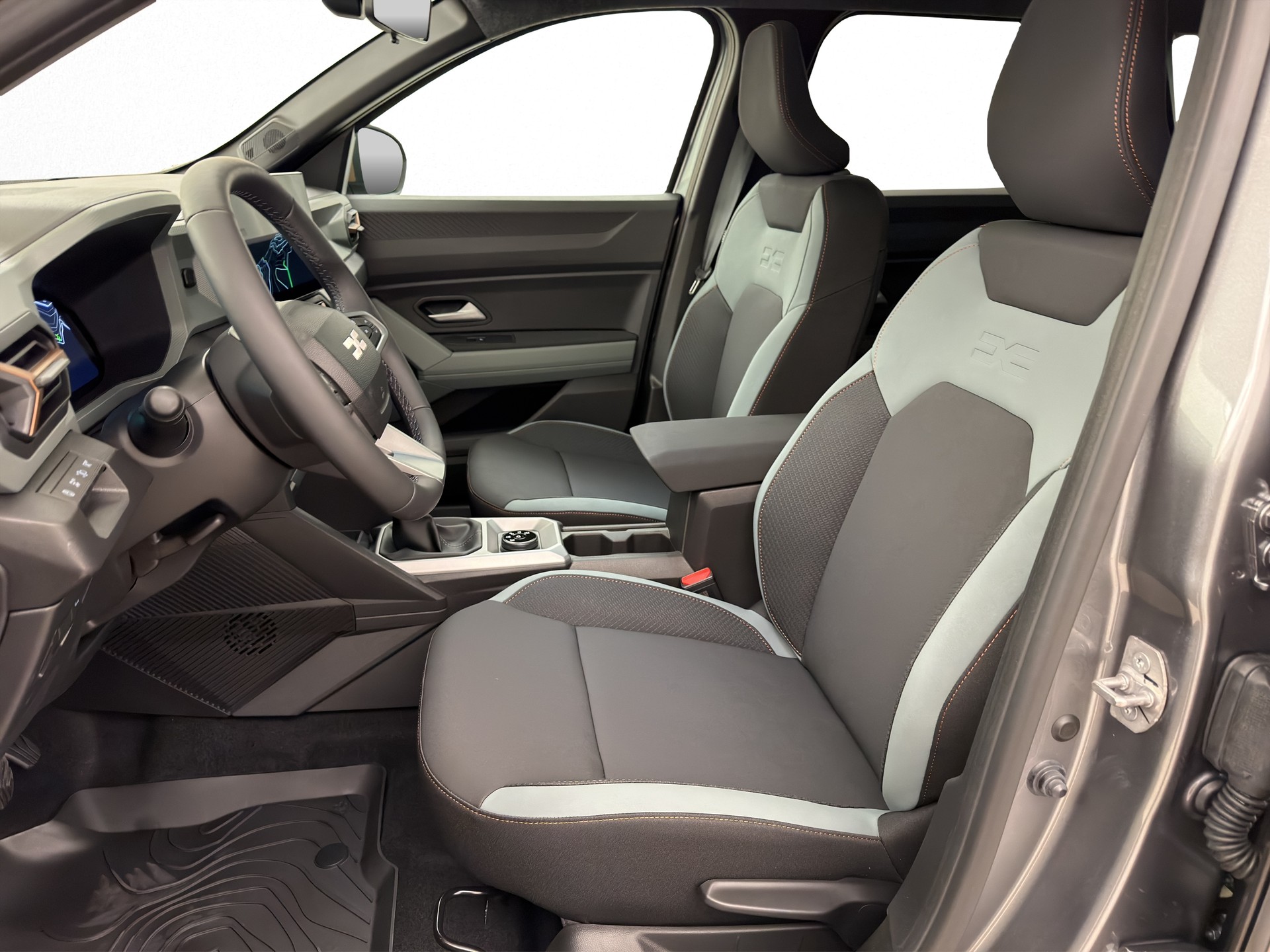 DACIA Bigster 1.2 TCe Extreme 4WD-image-3