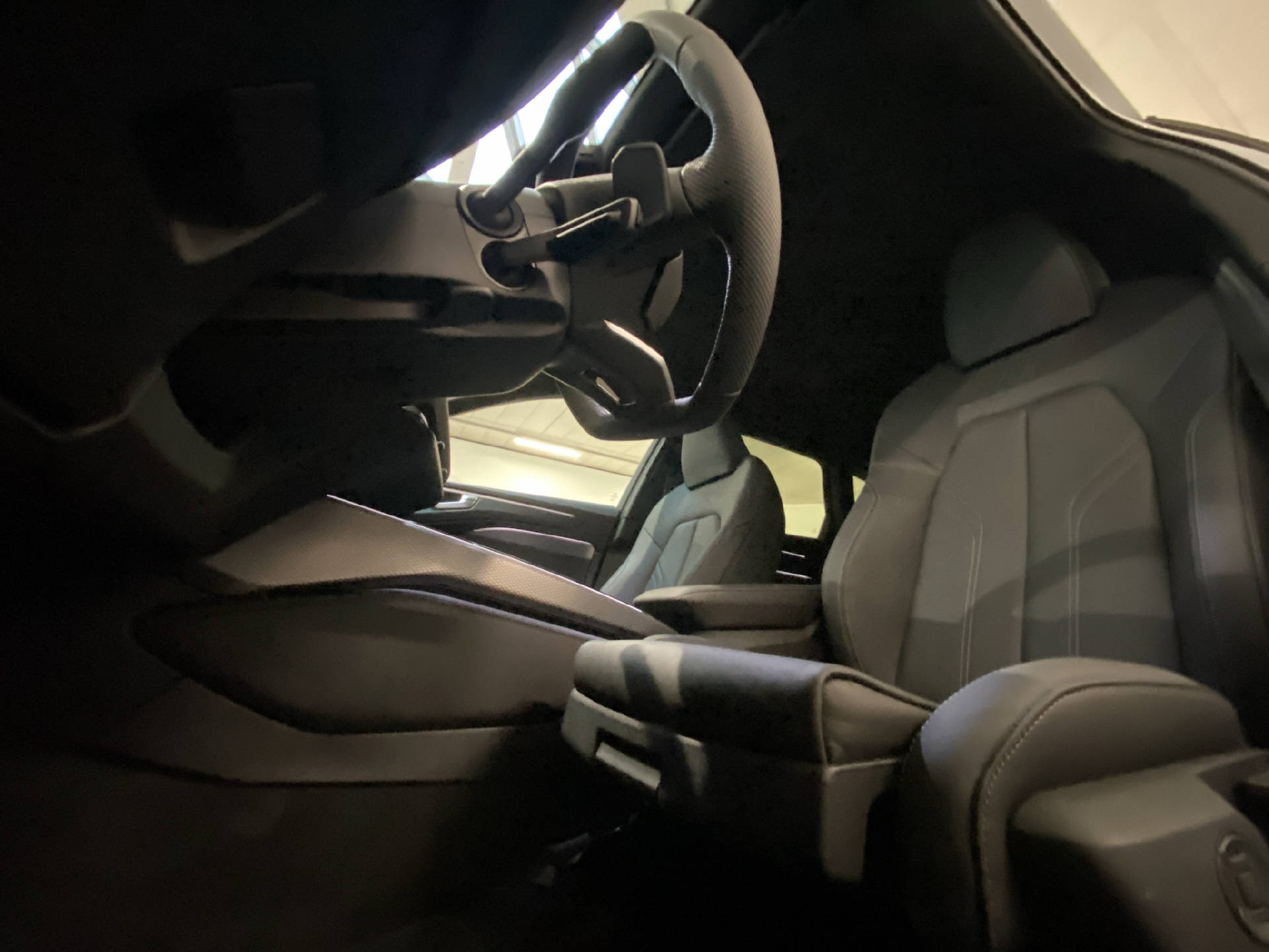 AUDI A6 Avant 2.0 e-hybrid 270 quattro S-Tronic-image-13