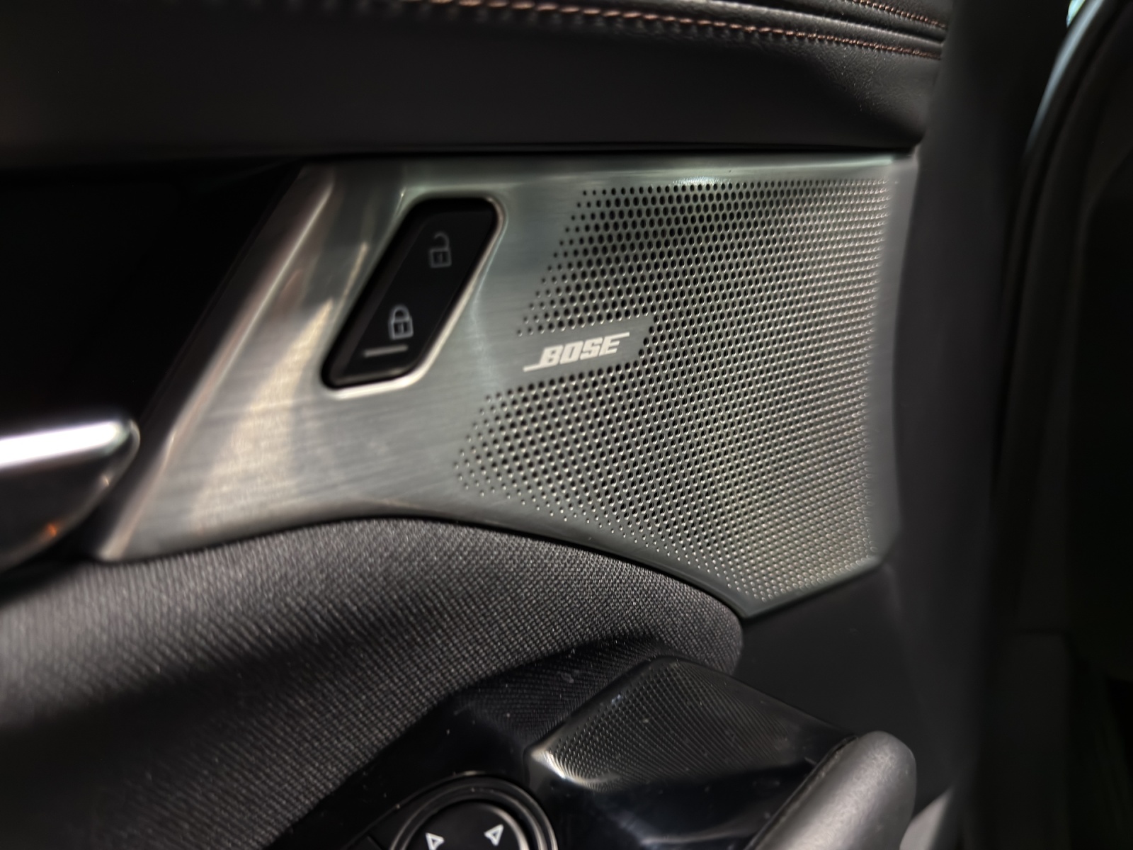 MAZDA 3 2.5/140 Exclusive-Line-image-12