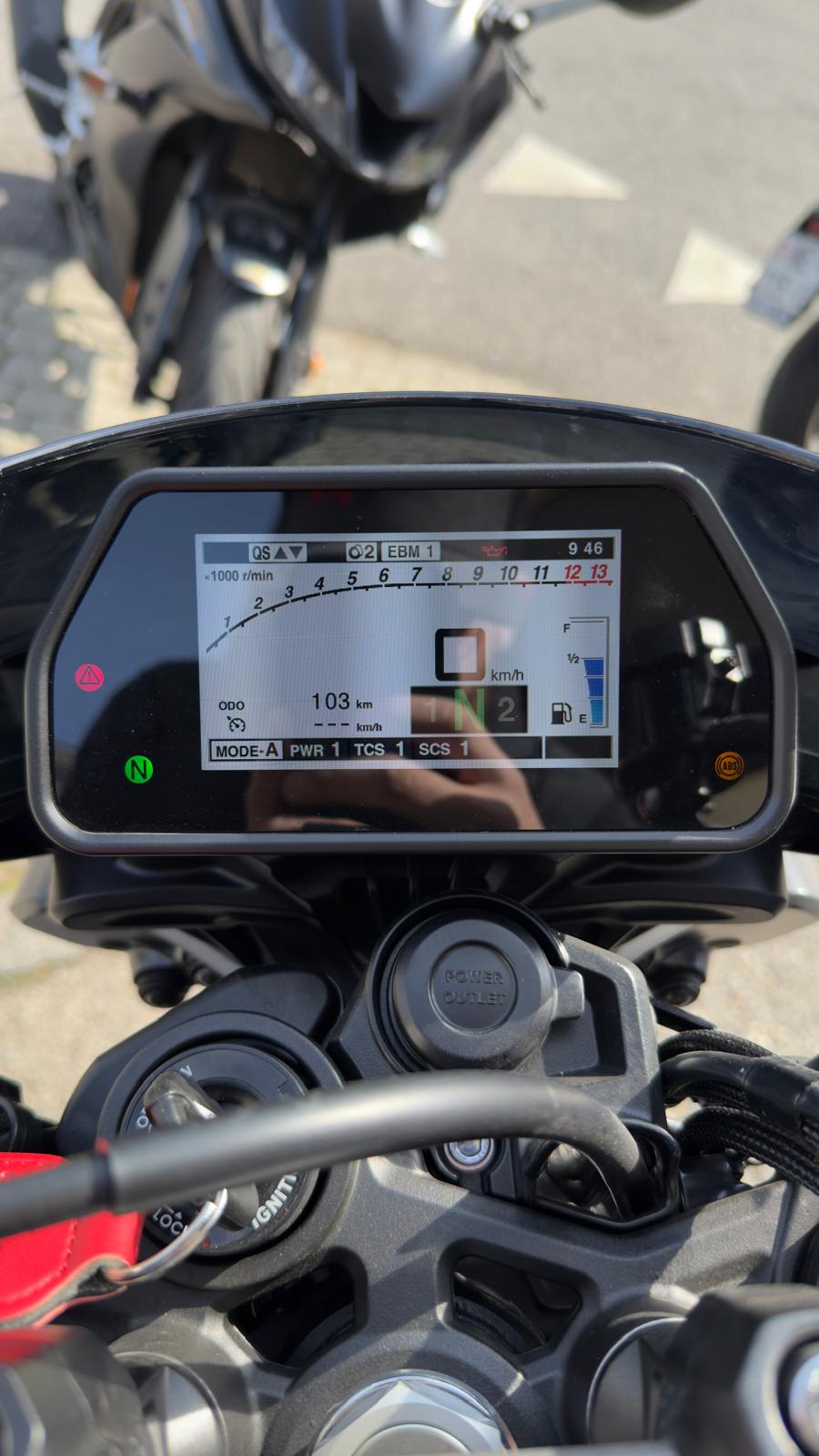 YAMAHA MT-10 ABS-image-4