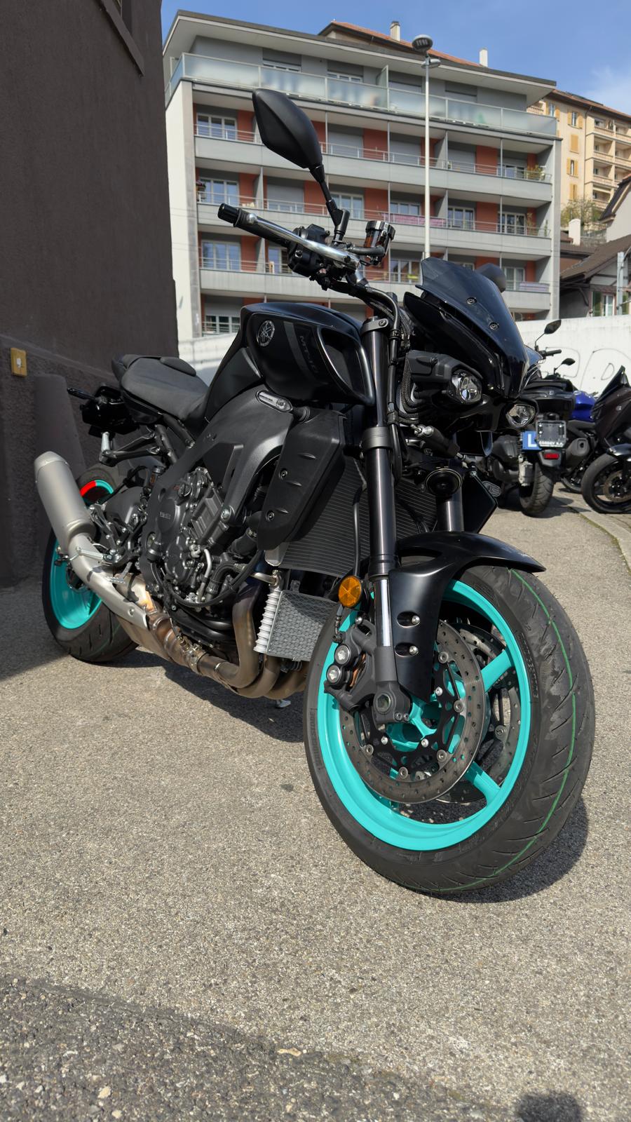 YAMAHA MT-10 ABS
