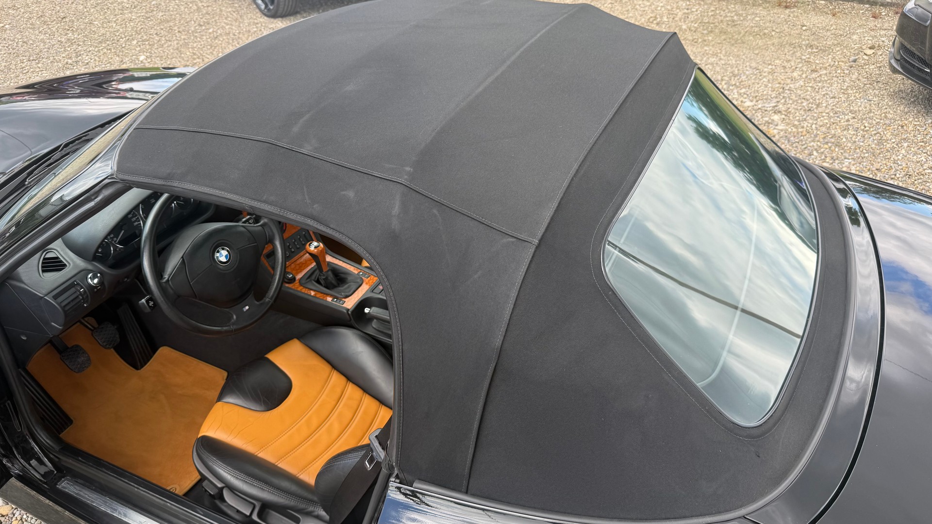 BMW Z3 2.8i Roadster-image-25