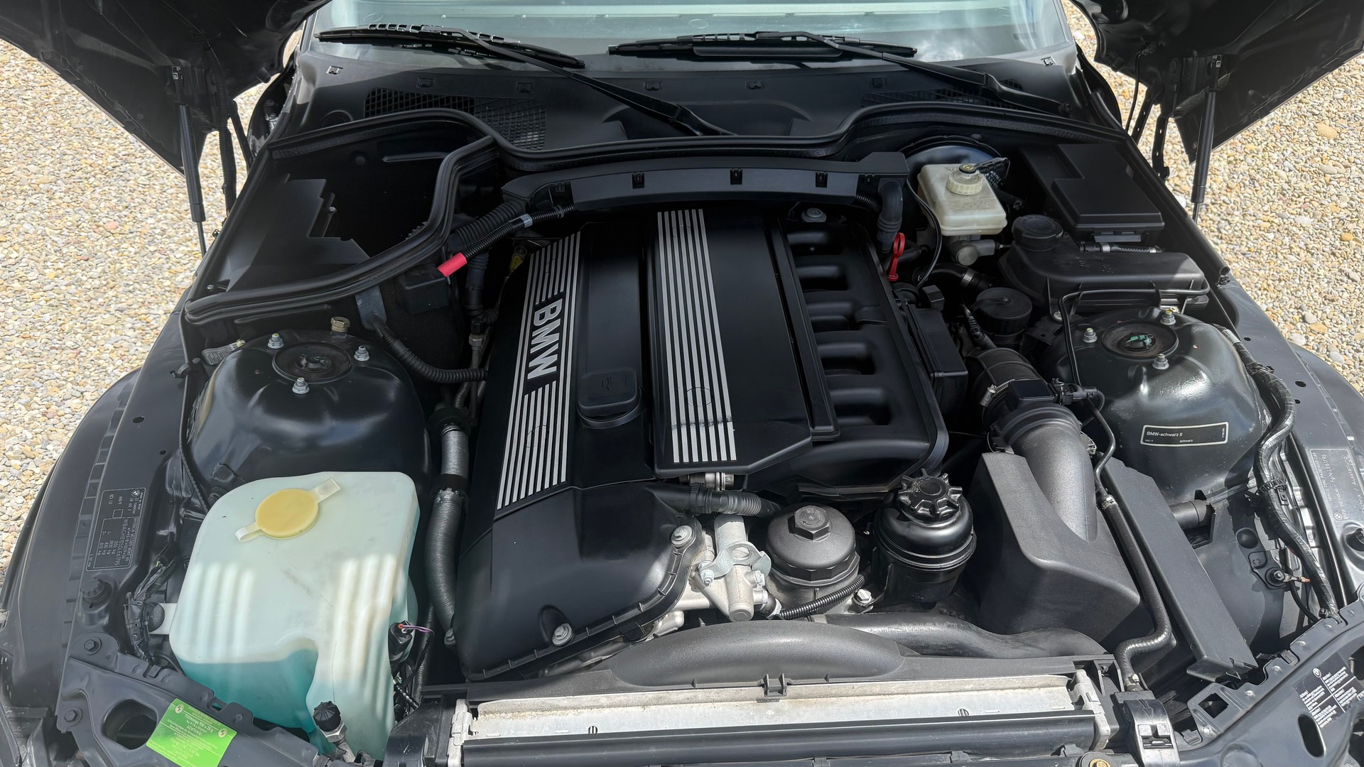 BMW Z3 2.8i Roadster-image-30