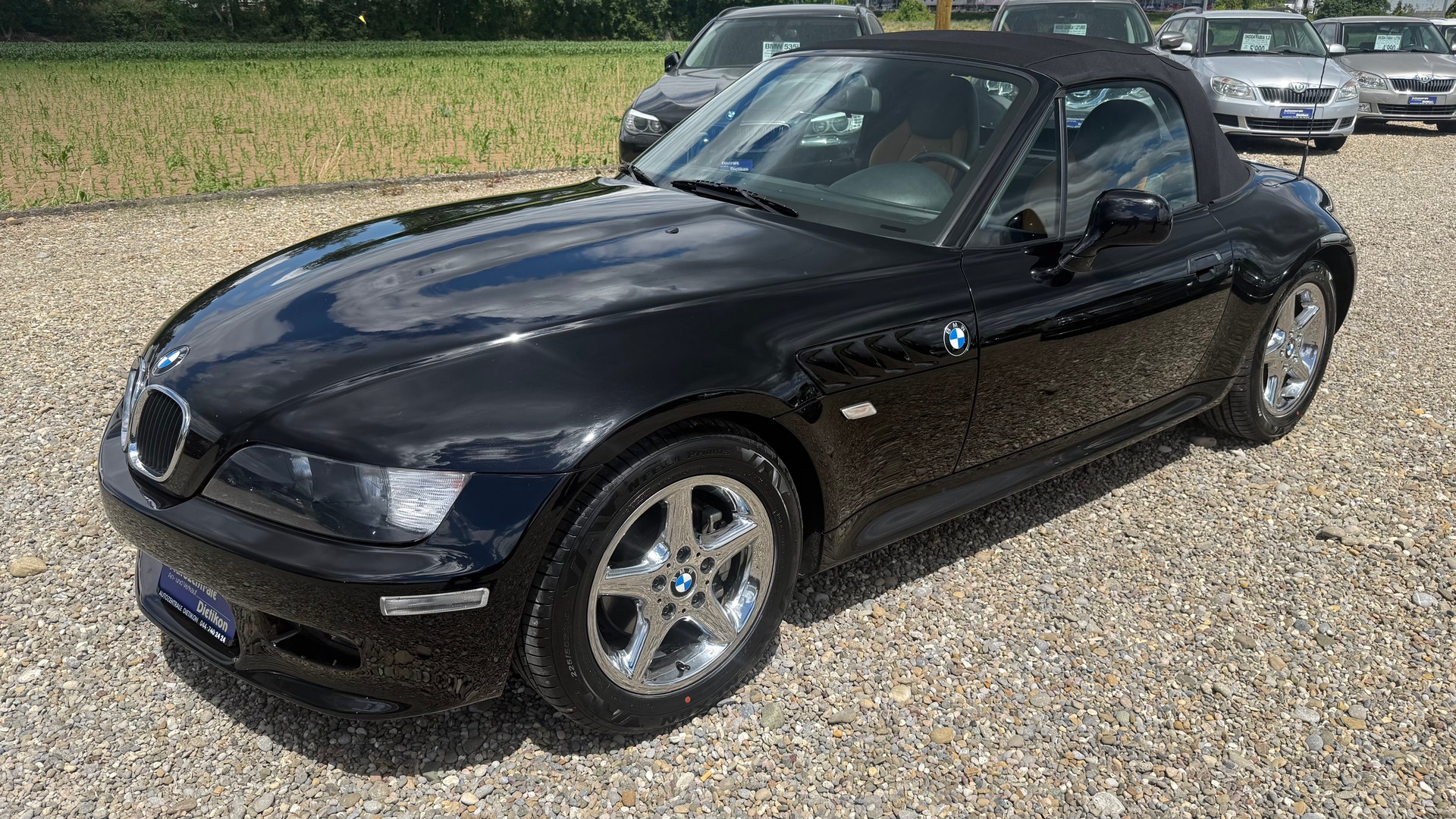 BMW Z3 2.8i Roadster-image-11