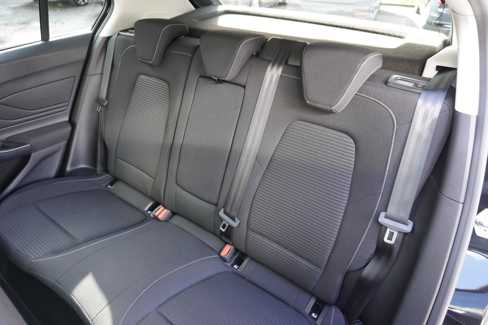 FORD Focus 1.0 MHEV Titanium X Automatic-image-11
