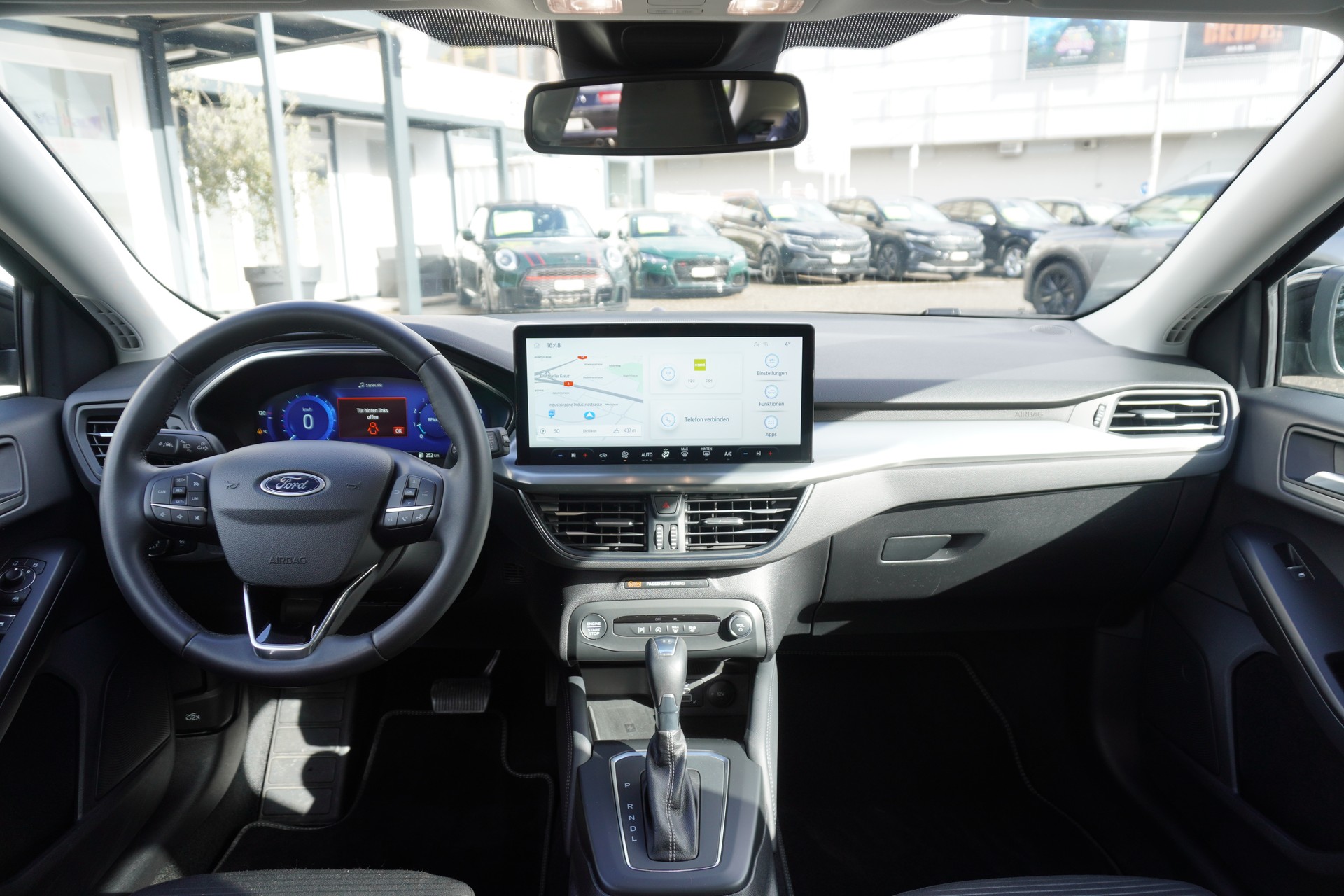 FORD Focus 1.0 MHEV Titanium X Automatic-image-12