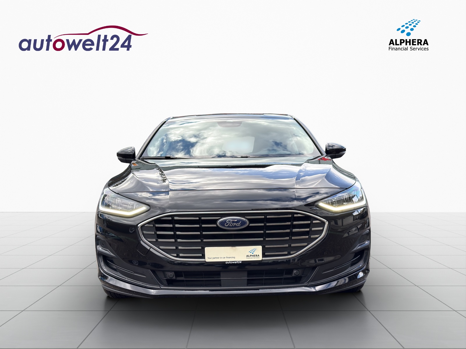 FORD Focus 1.0 MHEV Titanium X Automatic-image-1