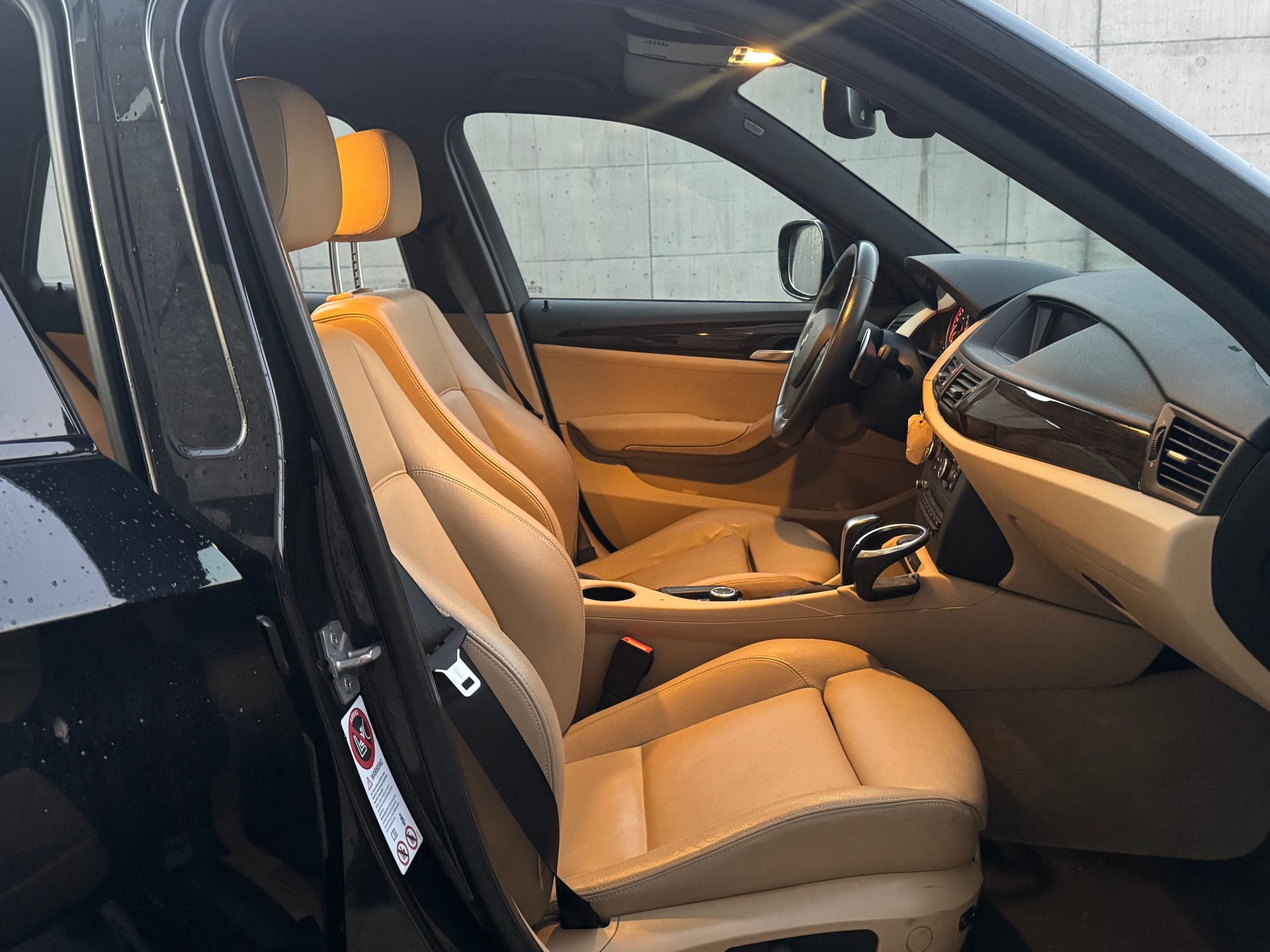 BMW X1 xDrive 23d Steptronic-image-12