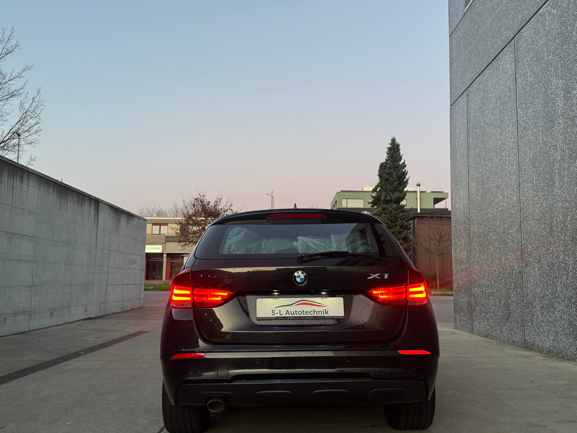 BMW X1 xDrive 23d Steptronic-image-5