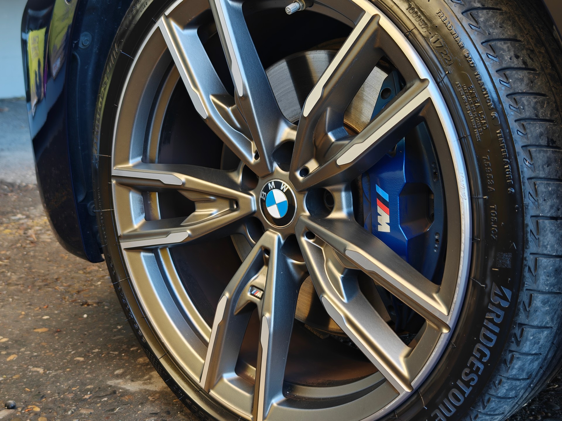 BMW M340i xDrive CARBON DACH CH FAHRZEUG-image-32