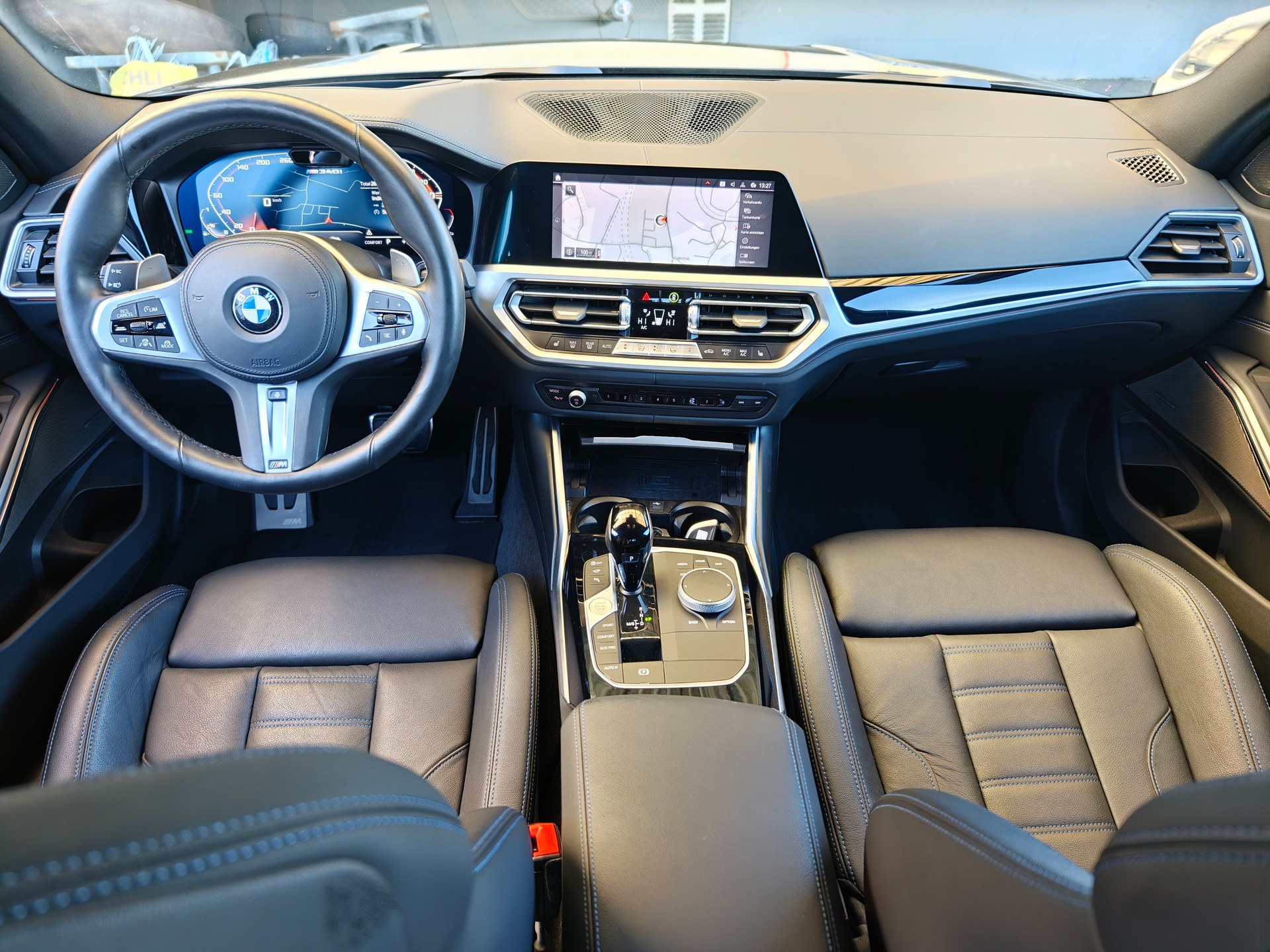 BMW M340i xDrive CARBON DACH CH FAHRZEUG-image-16