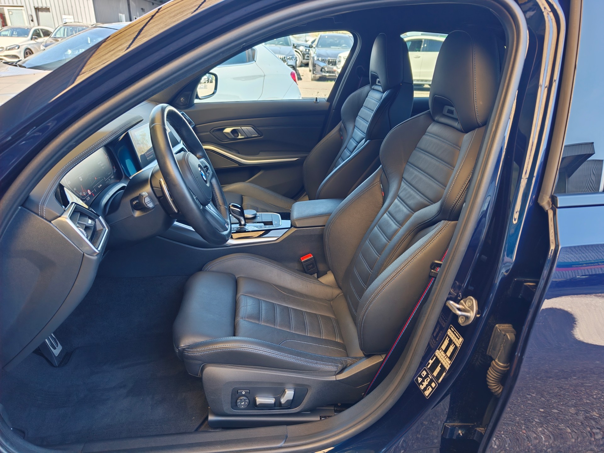 BMW M340i xDrive CARBON DACH CH FAHRZEUG-image-10