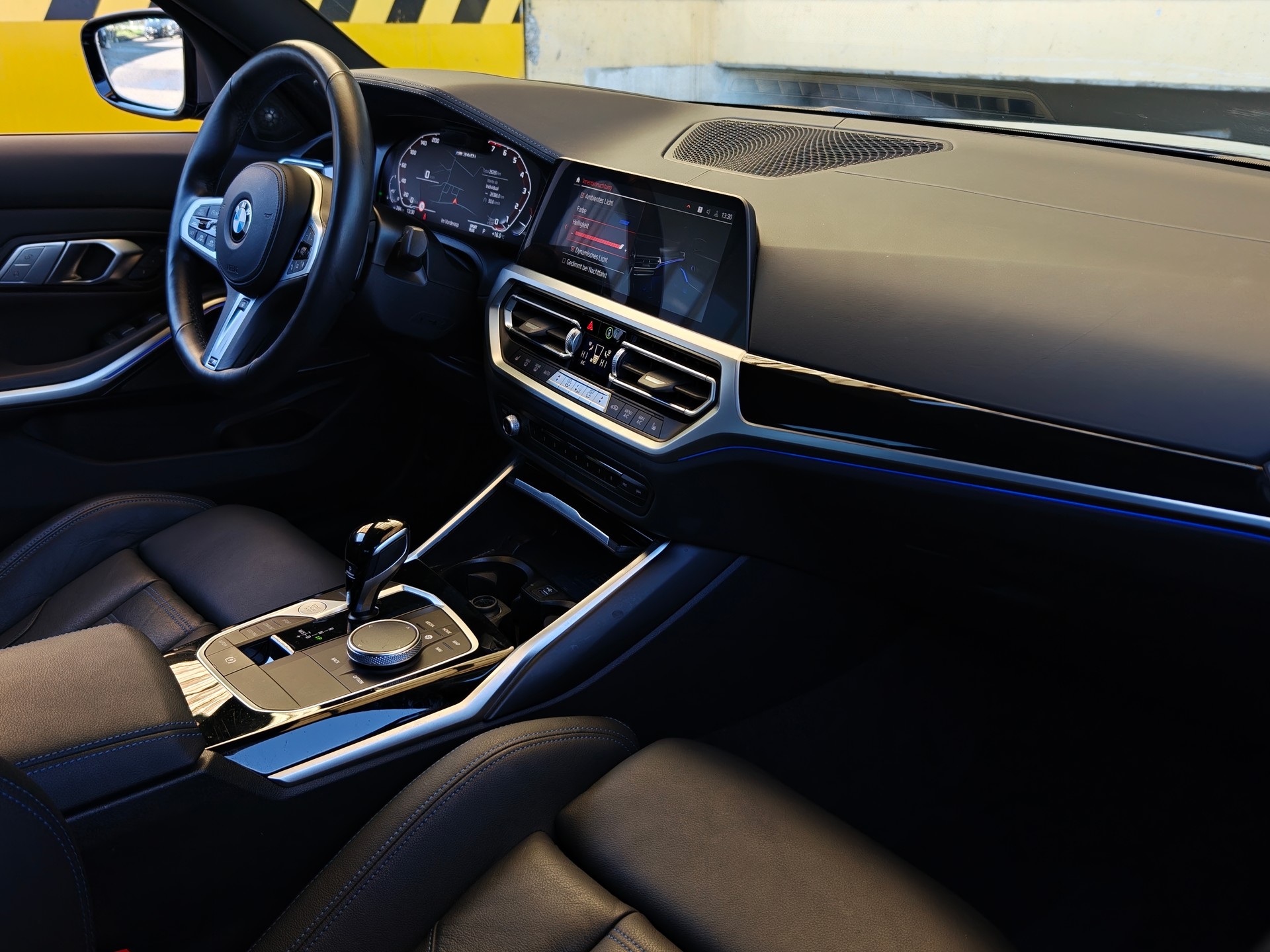 BMW M340i xDrive CARBON DACH CH FAHRZEUG-image-29