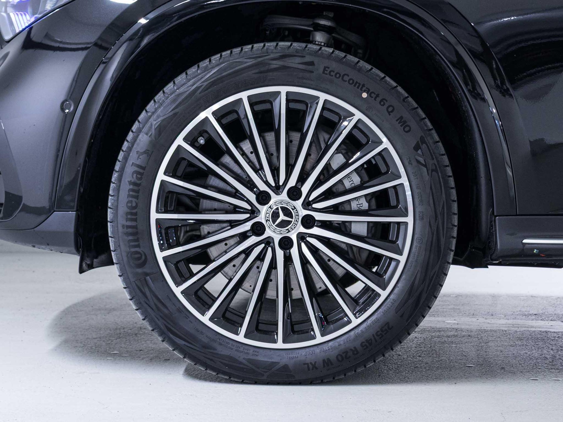 MERCEDES-BENZ GLC 300 de 4MATIC-image-14