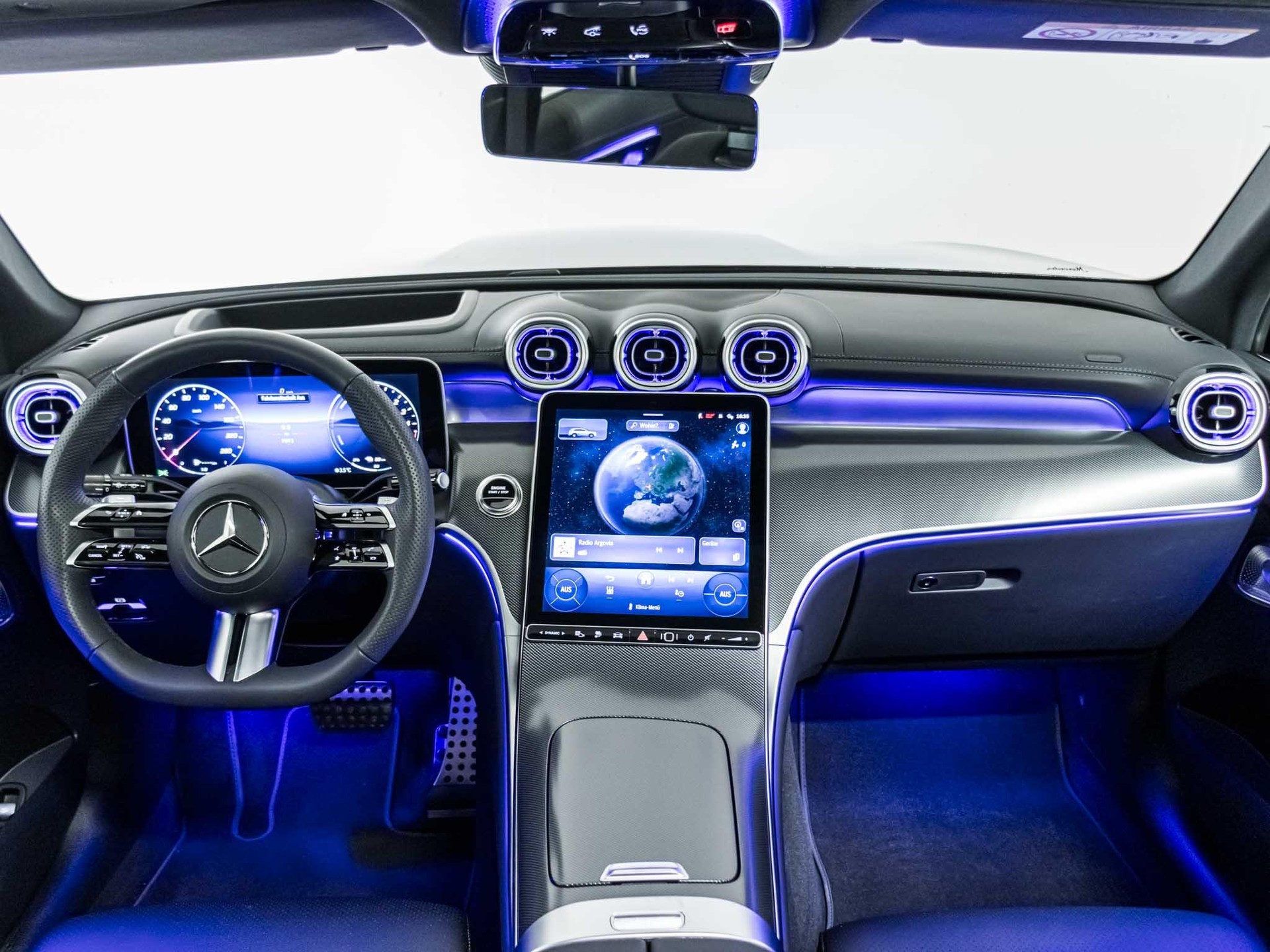 MERCEDES-BENZ GLC 300 de 4MATIC-image-11