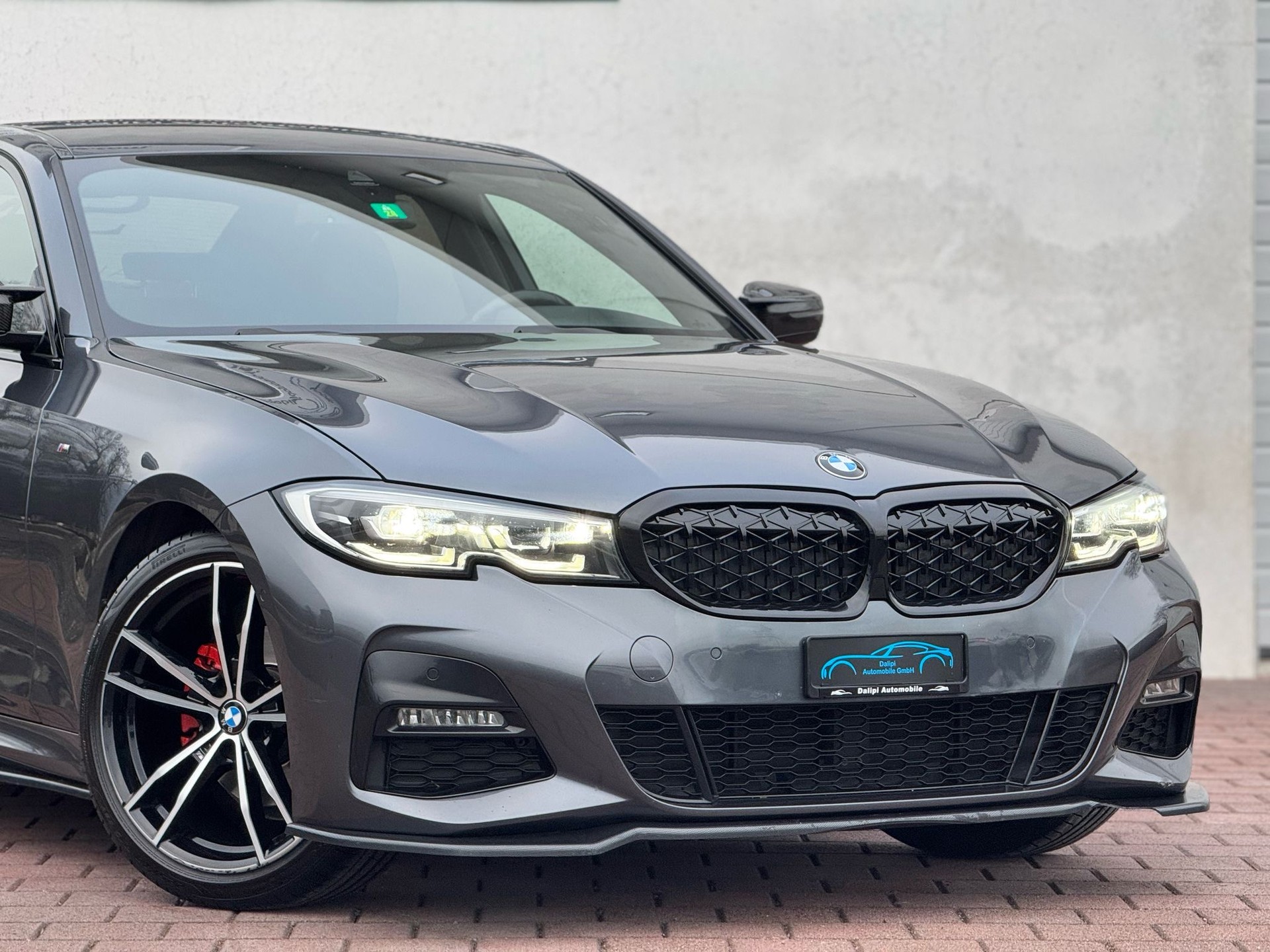 BMW 320i Steptronic M Sport-image-4