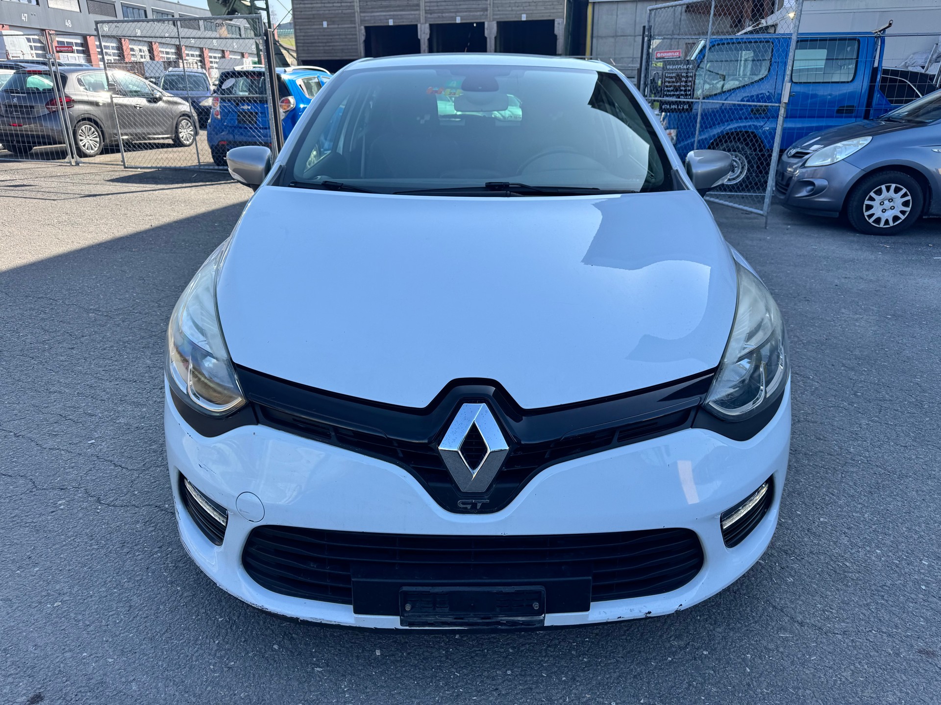 RENAULT Clio 1.2 16V T Limited EDC GT-image-0
