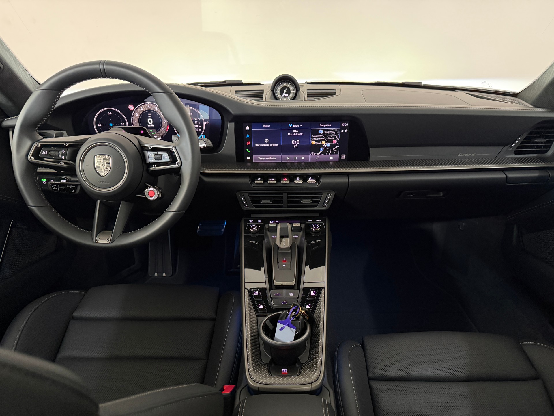 PORSCHE Turbo S-image-9