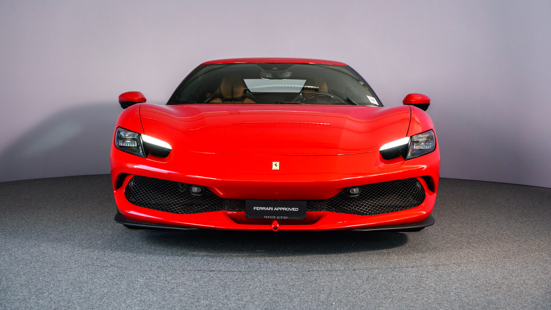 FERRARI 296 GTB-showroom-element-2