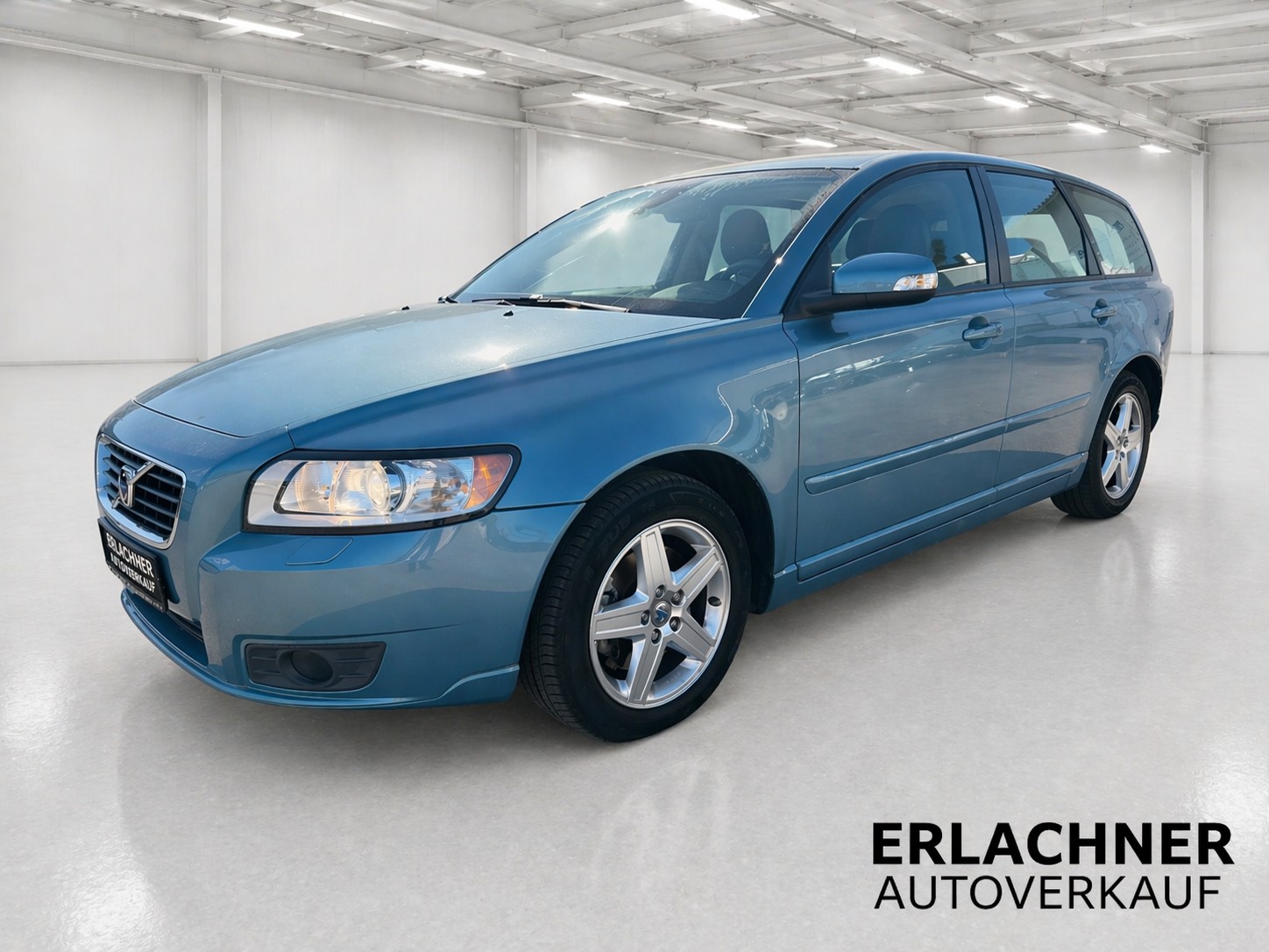 VOLVO V50 2.4 Geartronic-image-3