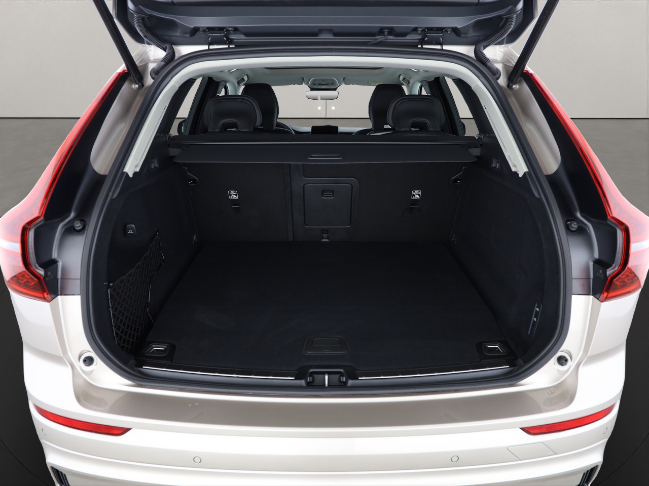 VOLVO XC60 2.0 T8 TE Ultra Bright eAWD-image-7