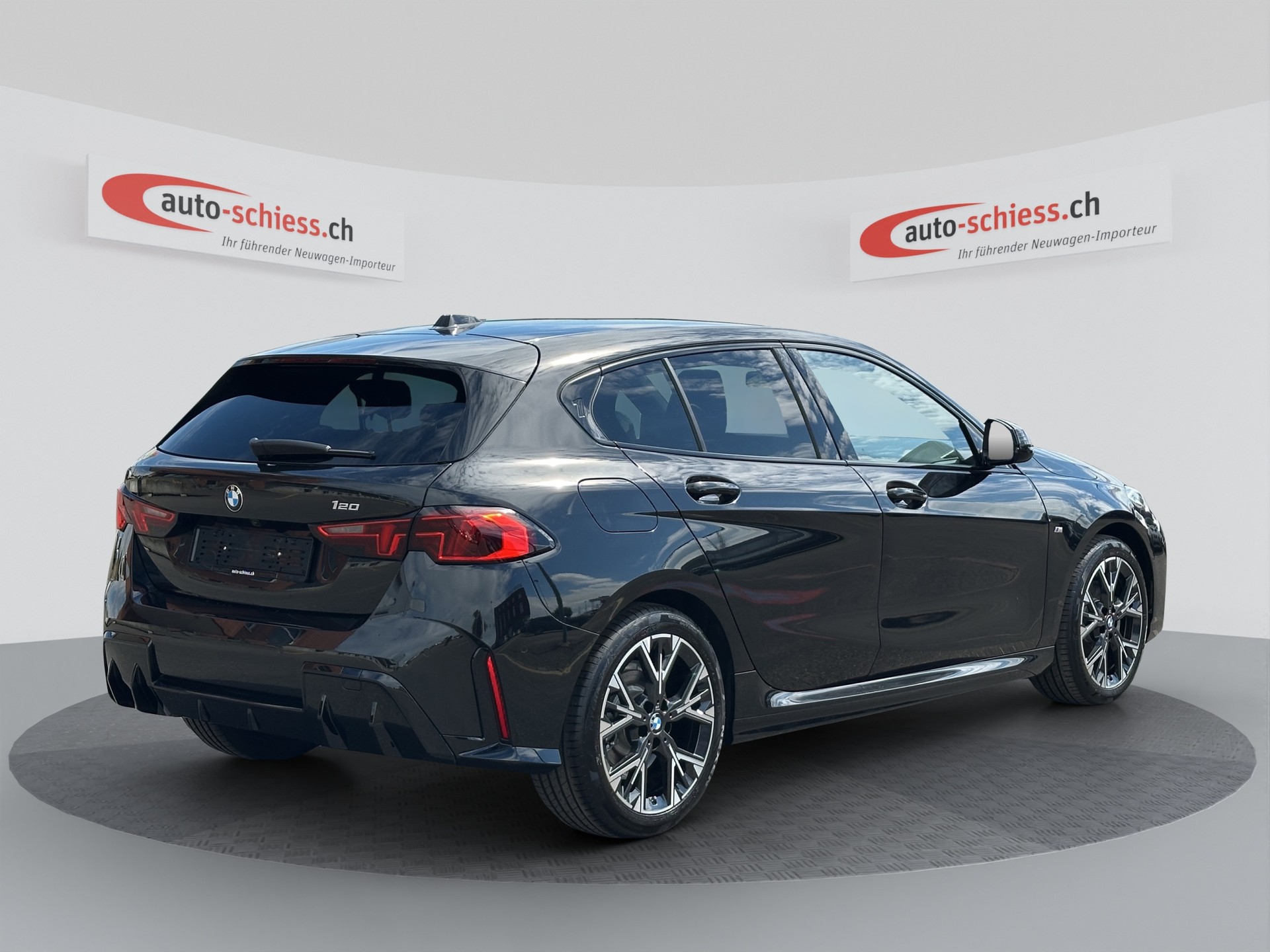 BMW 120 M Sport Steptronic-image-4