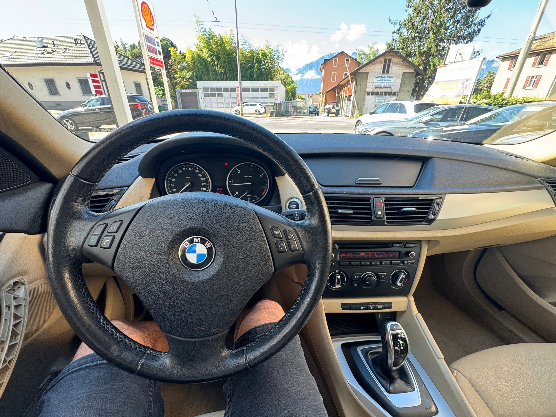 BMW X1 xDrive 18d Steptronic-image-10