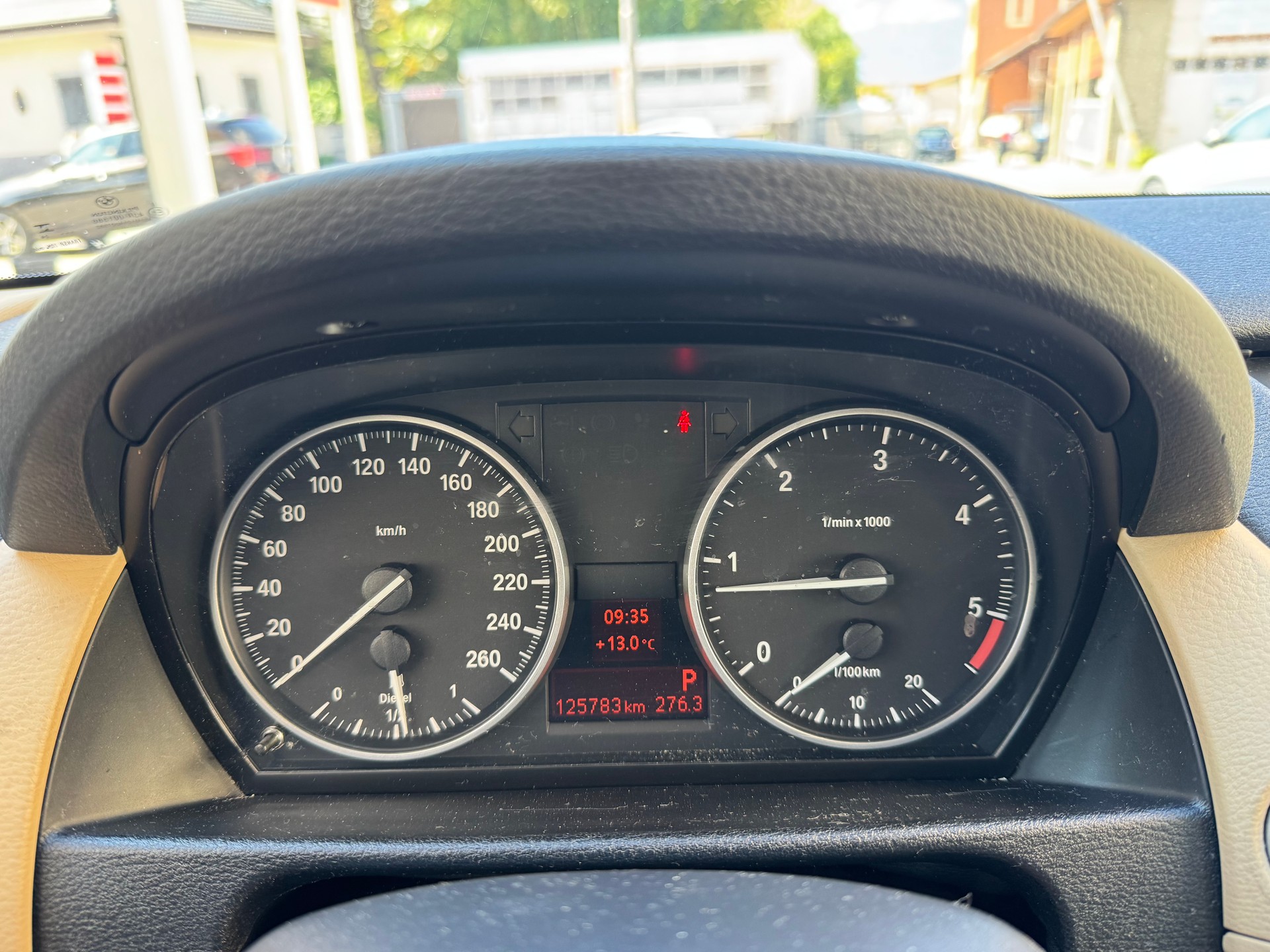 BMW X1 xDrive 18d Steptronic-image-9