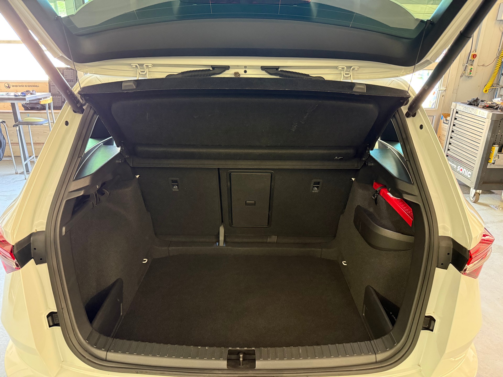 SKODA Karoq 1.5 TSI ACT SportLine DSG-image-7