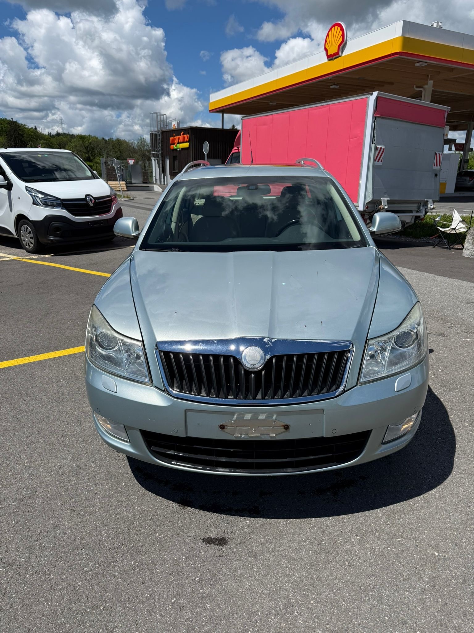 SKODA Octavia Combi 2.0 TDI Adventure 4x4-image-1