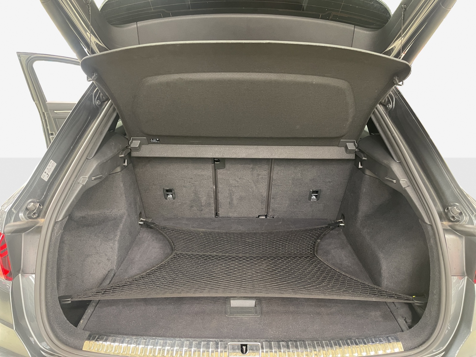 AUDI Q3 35 TFSI S line Attraction S-tronic-image-12