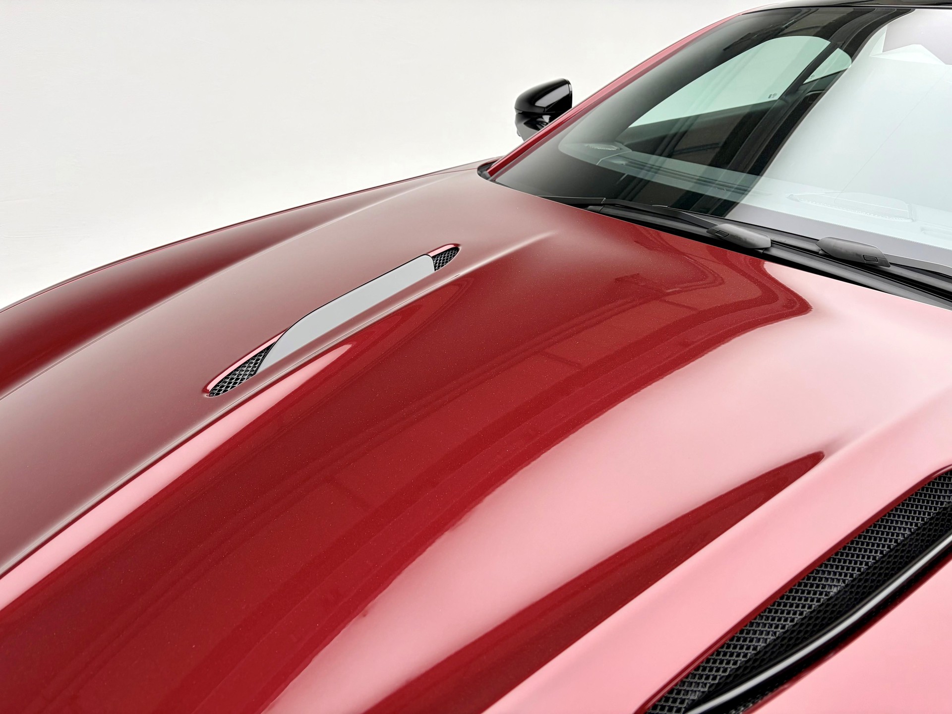 ASTON MARTIN V8 Vantage Coupé 4.0 S V8 Bi-Turbo-image-18